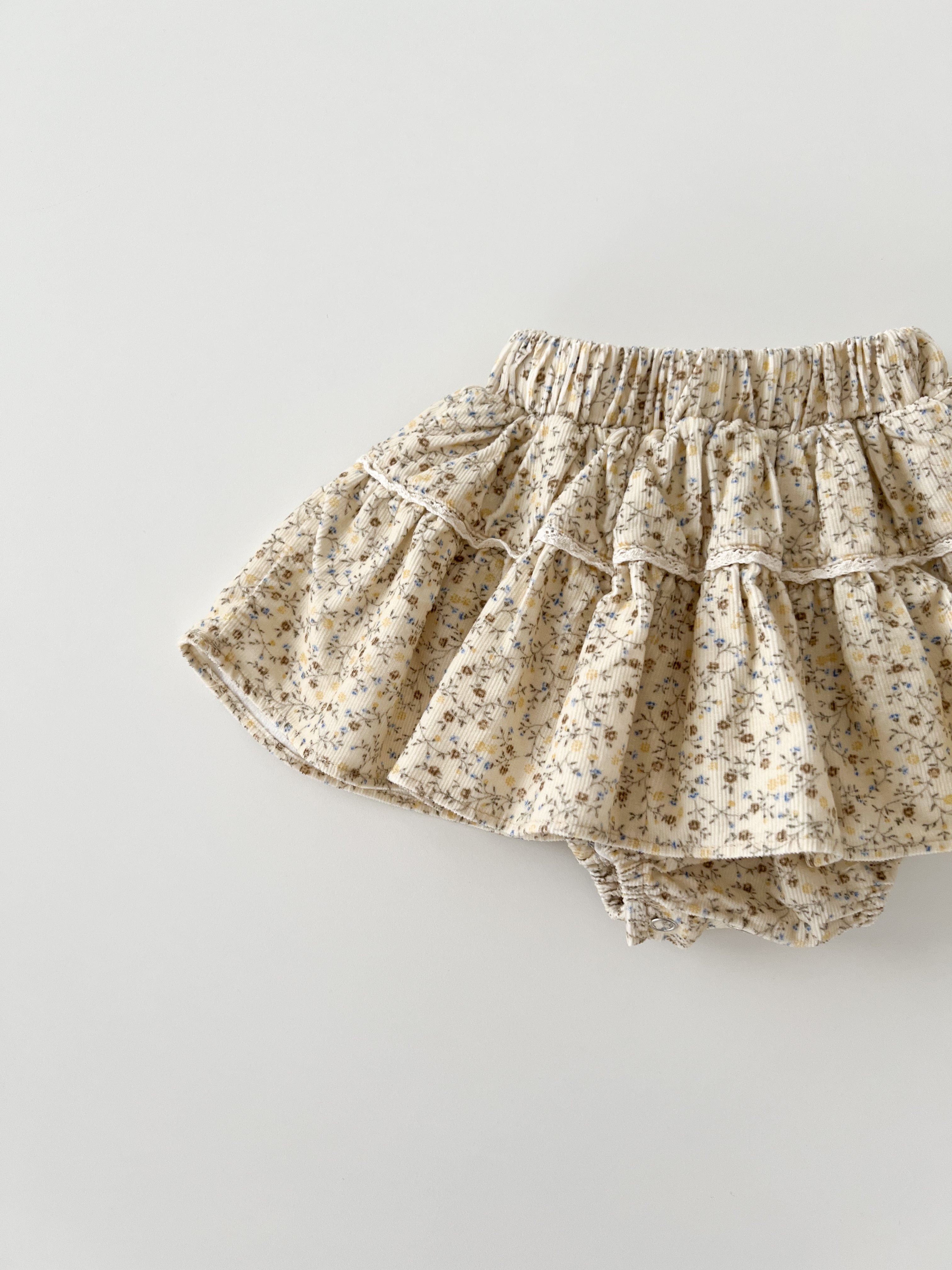 Flower bloomer skirt