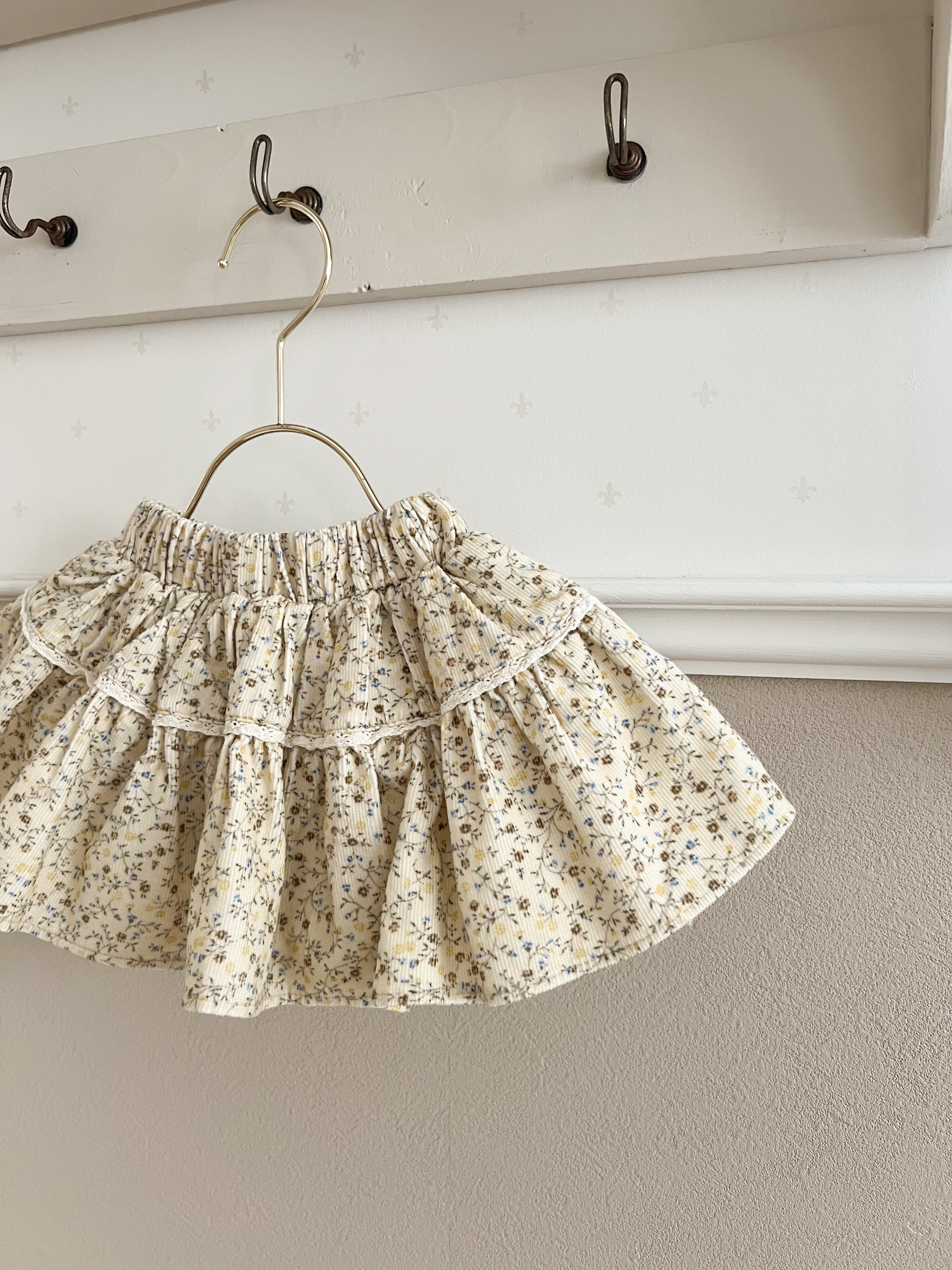 Flower bloomer skirt