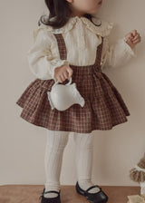 Sara collar blouse
