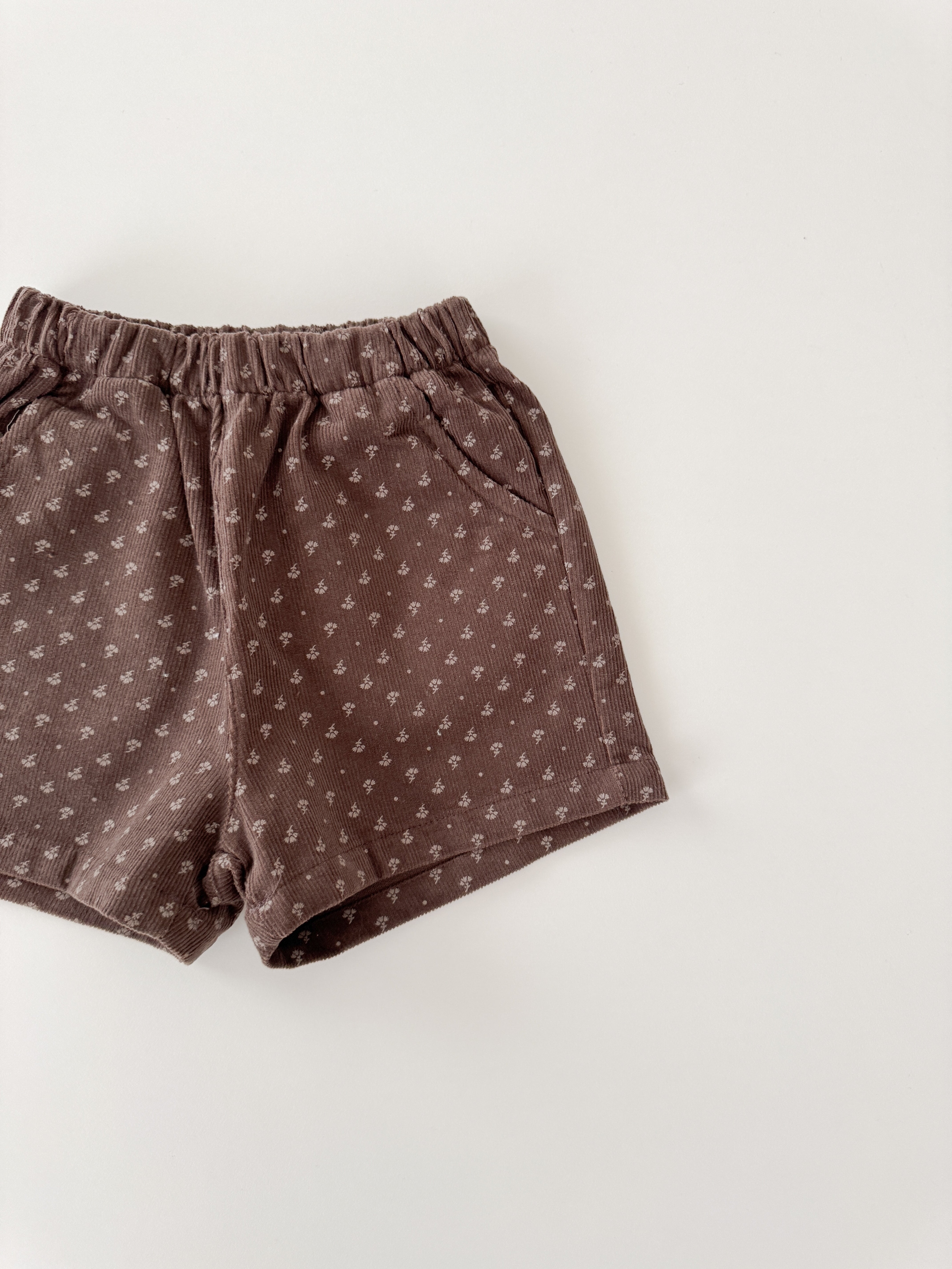 Retro short pants