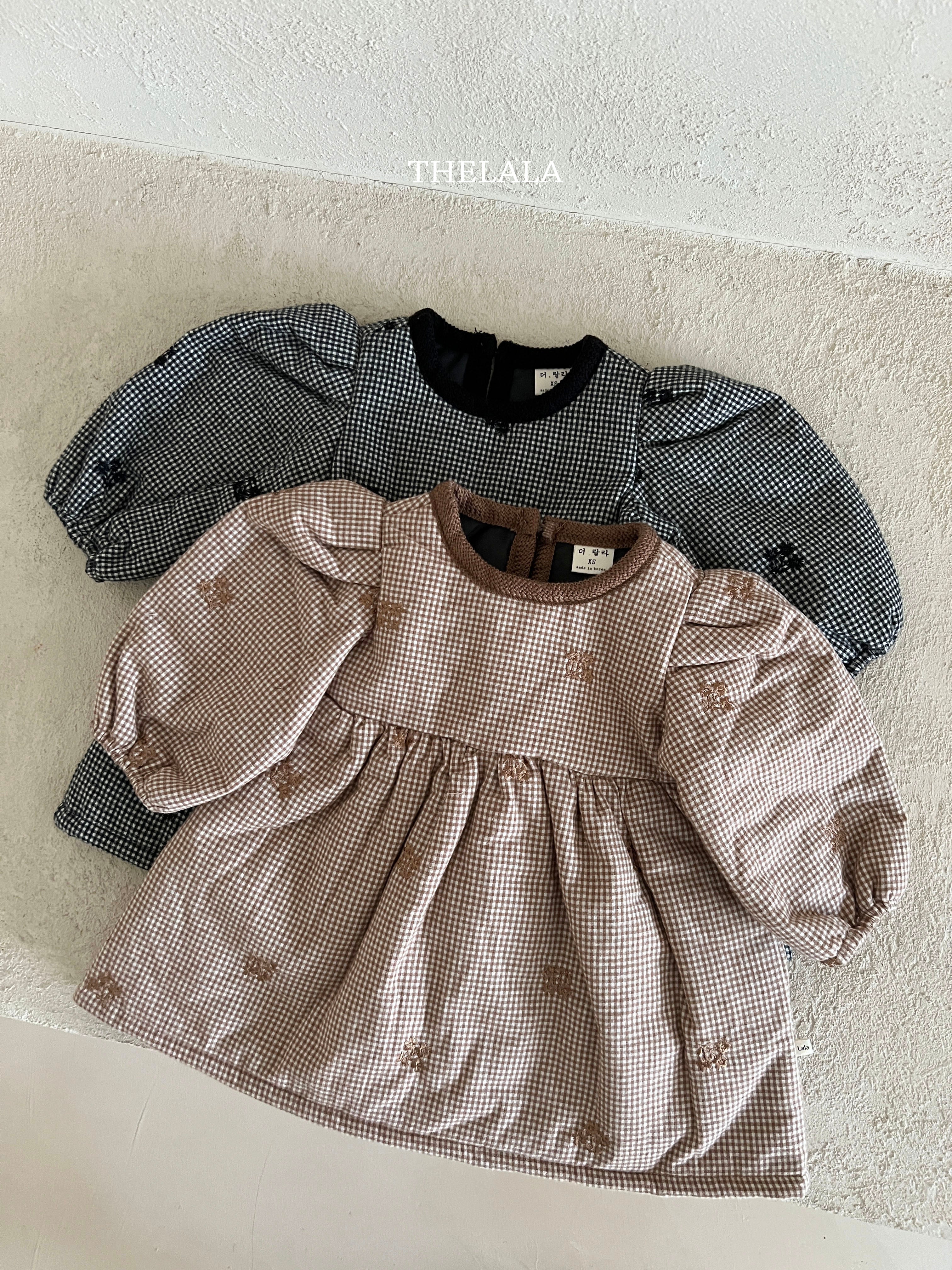 ［thelala］Check embroidery one-piece