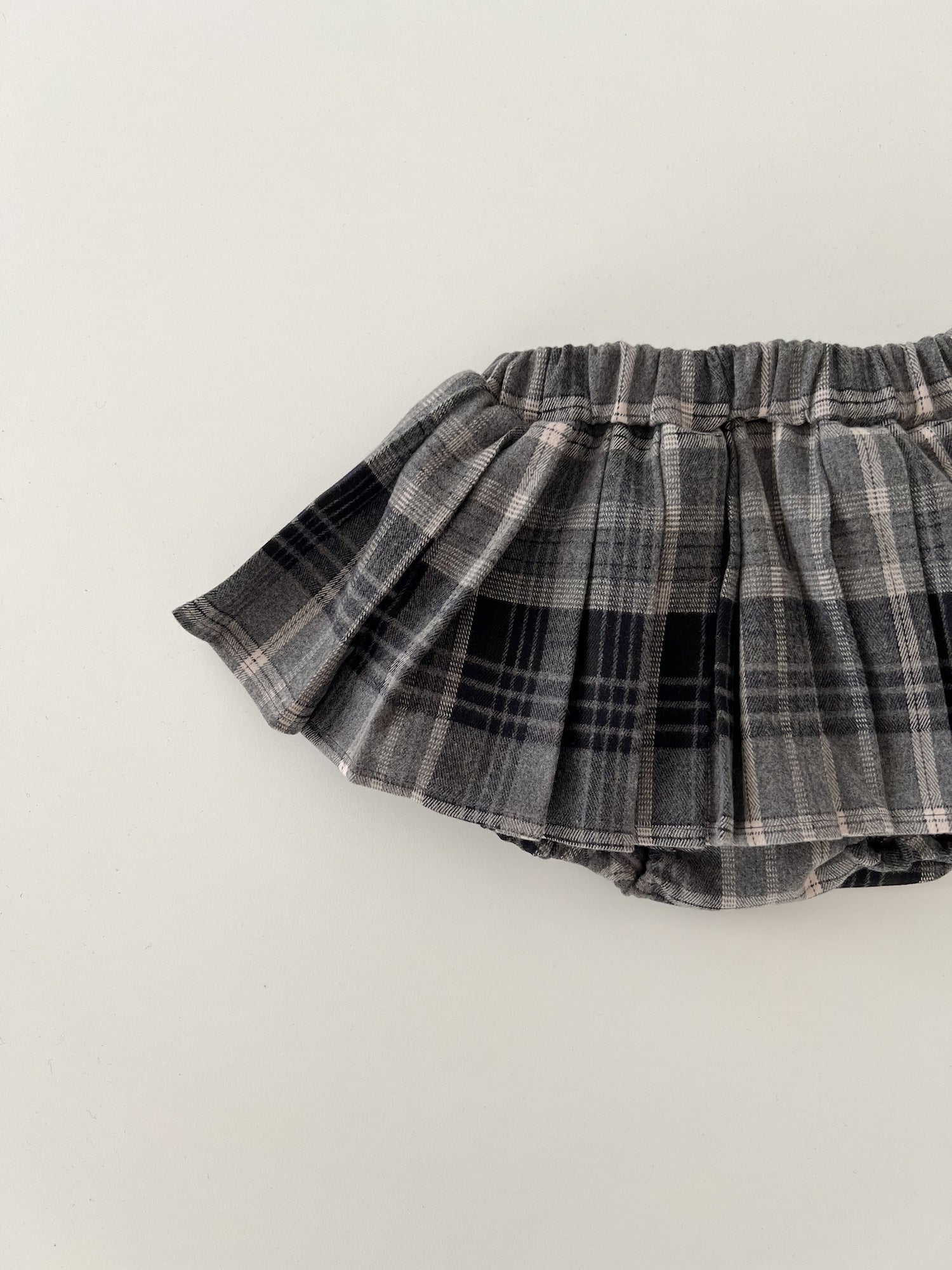 Diana pleats bloomer skirt