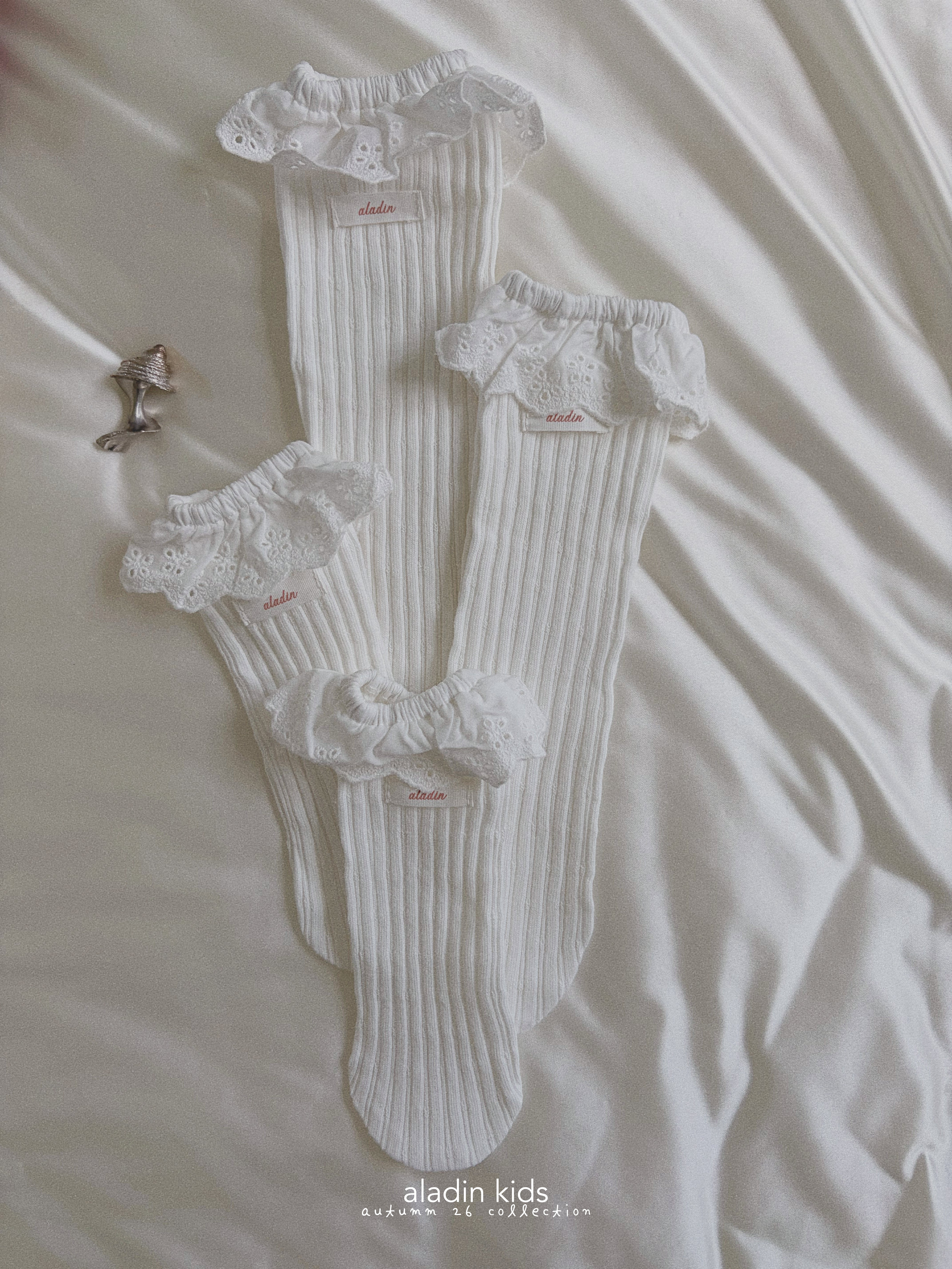 ［aladin］Lace socks