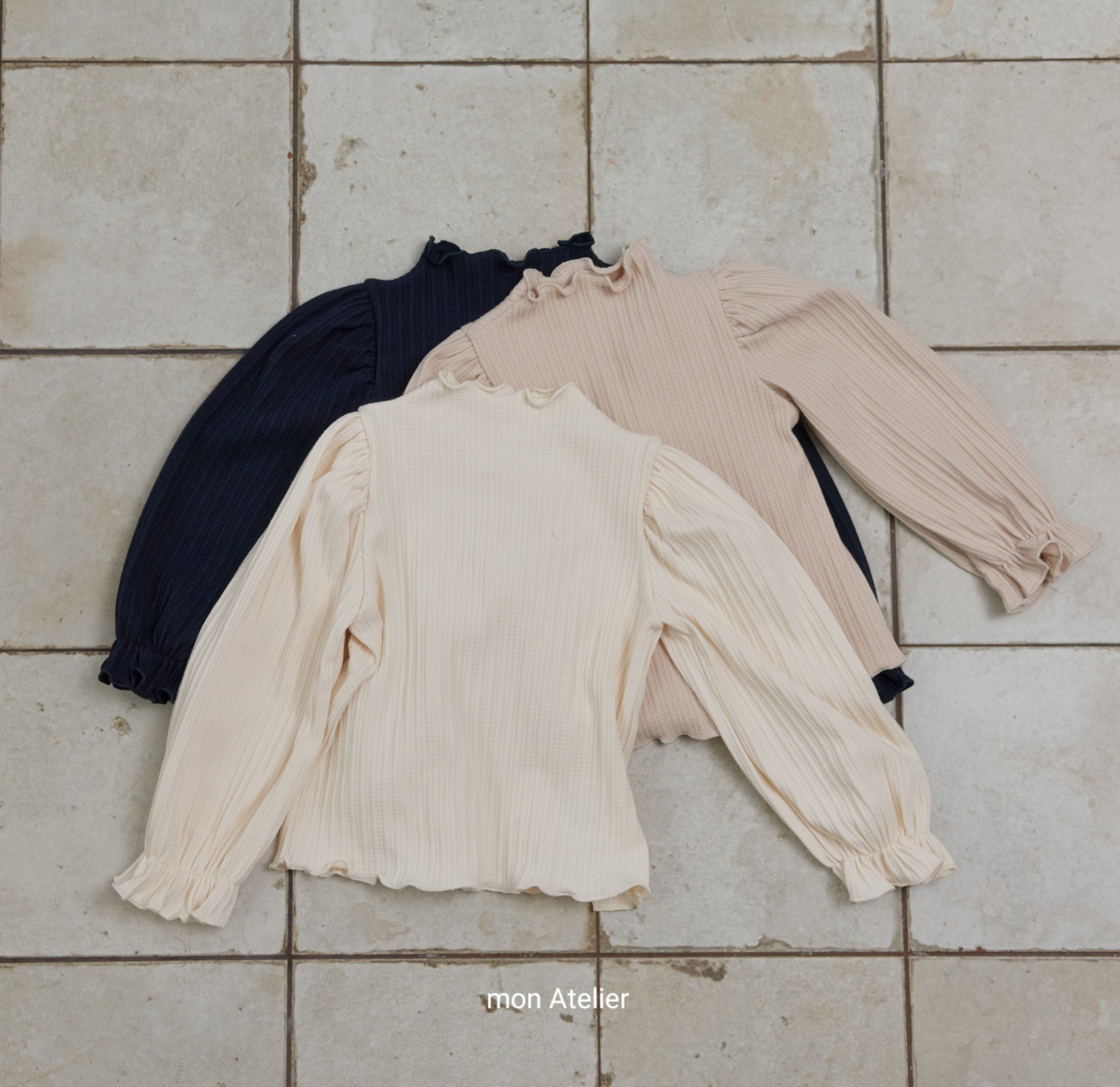 ［mon Atelier］Mellow rib puff tops