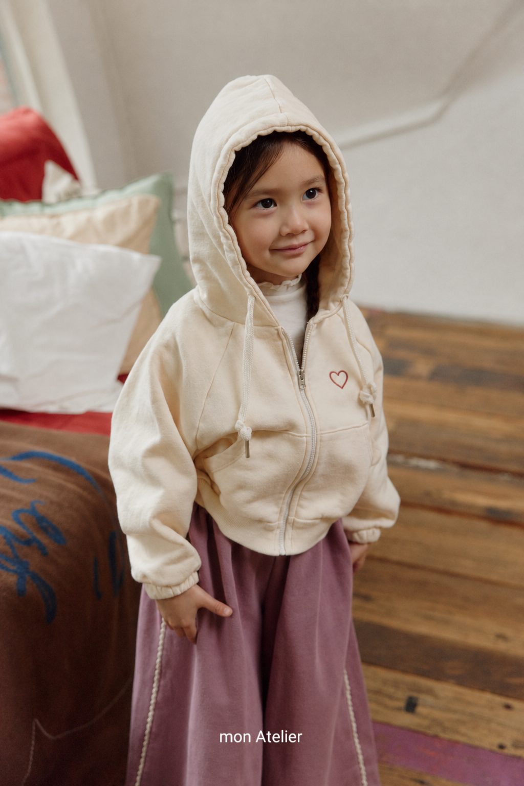 ［mon Atelier］Love hood zip up