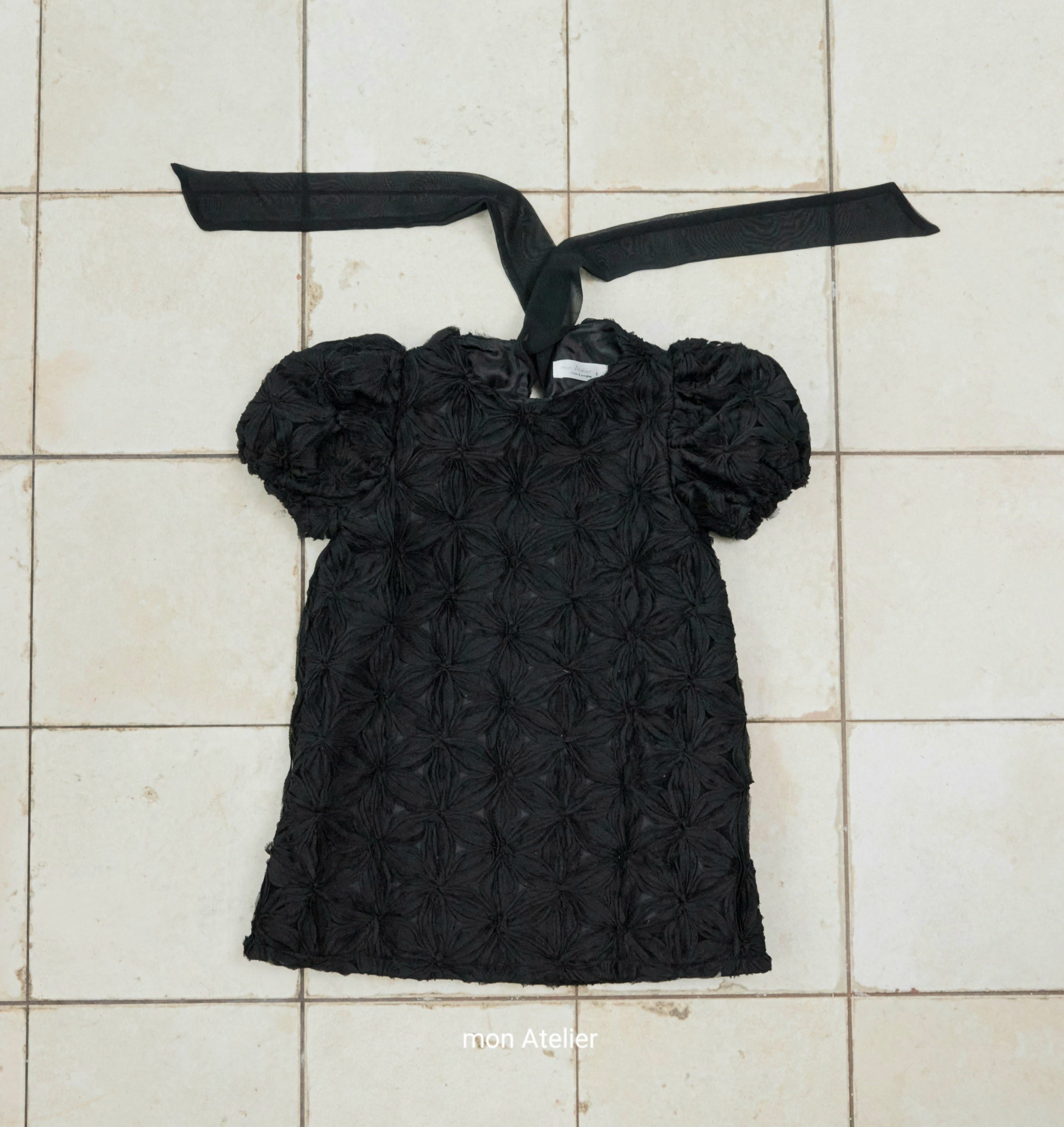 ［mon Atelier］Rose puff lace one-piece