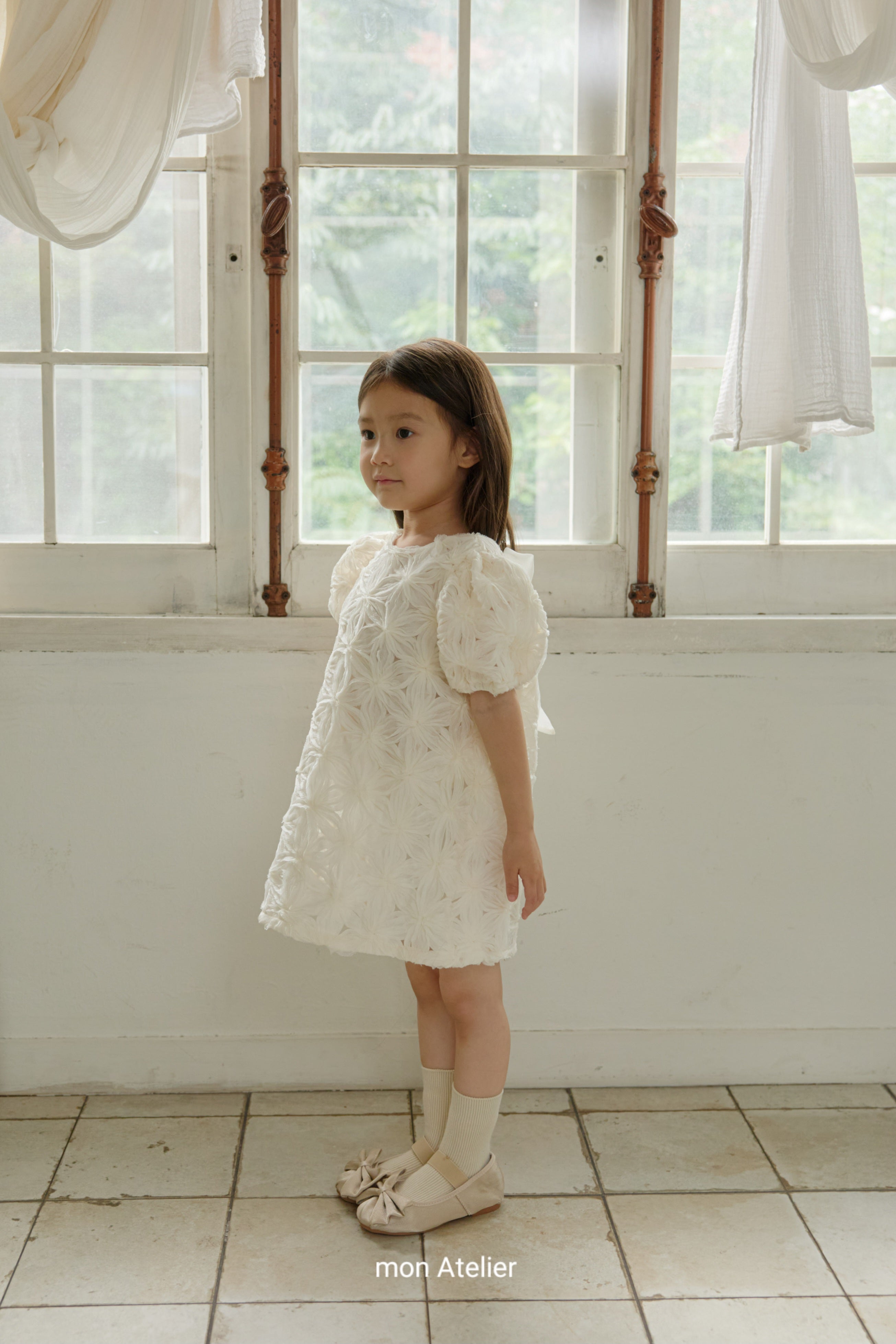 ［mon Atelier］Rose puff lace one-piece