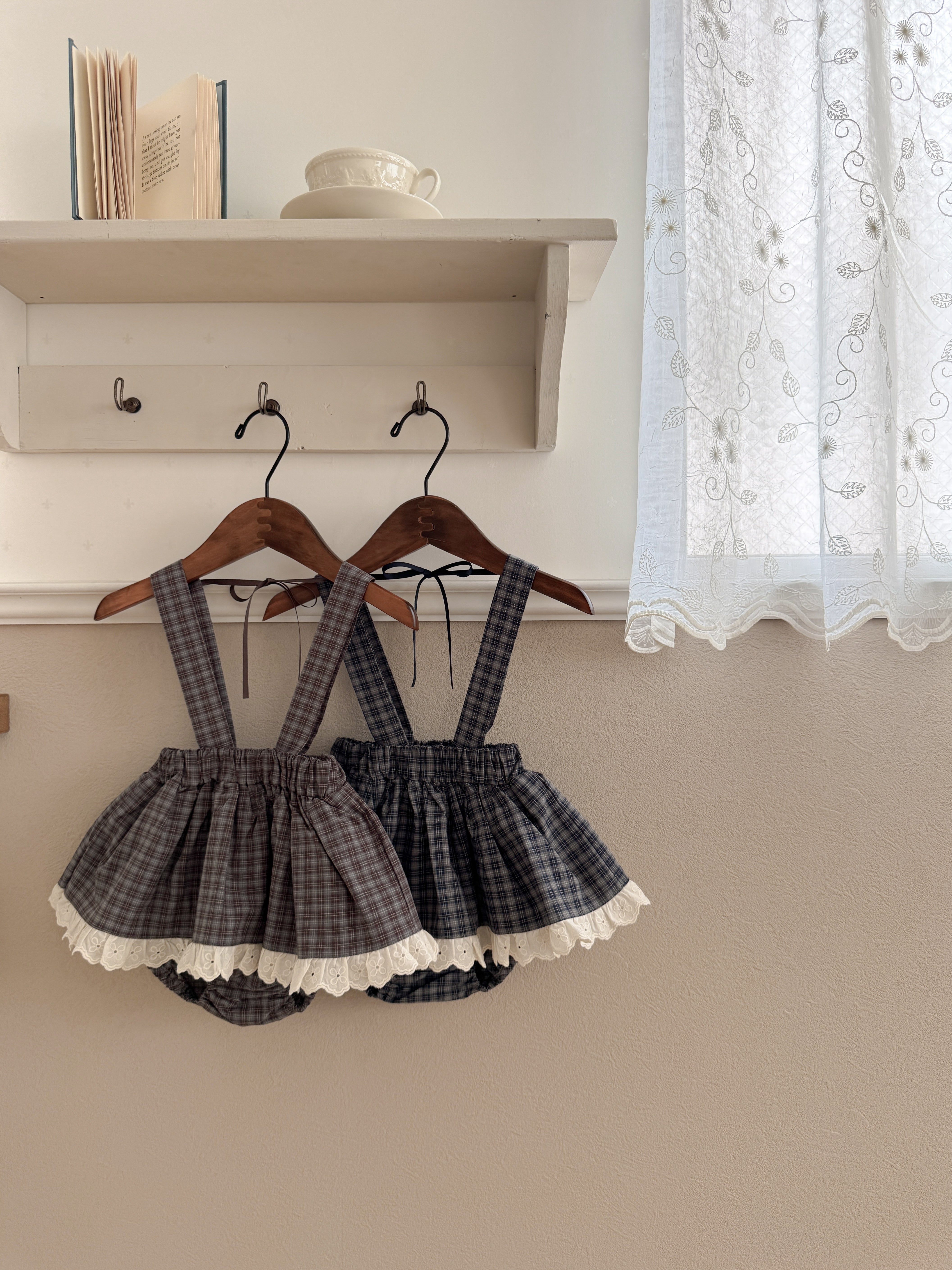 Odd check bloomer skirt