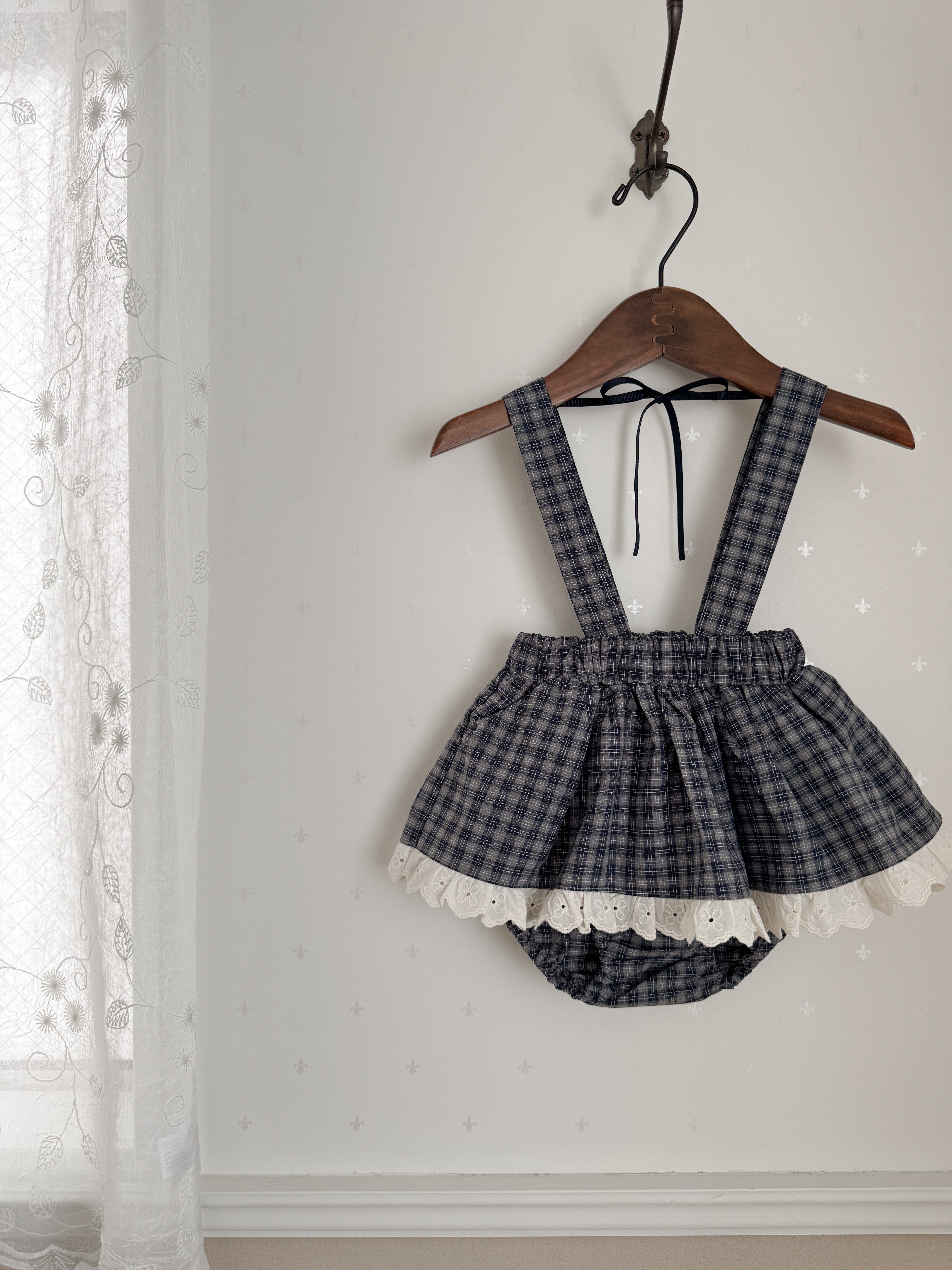 Odd check bloomer skirt