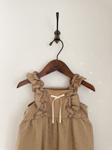 Wing frill suit