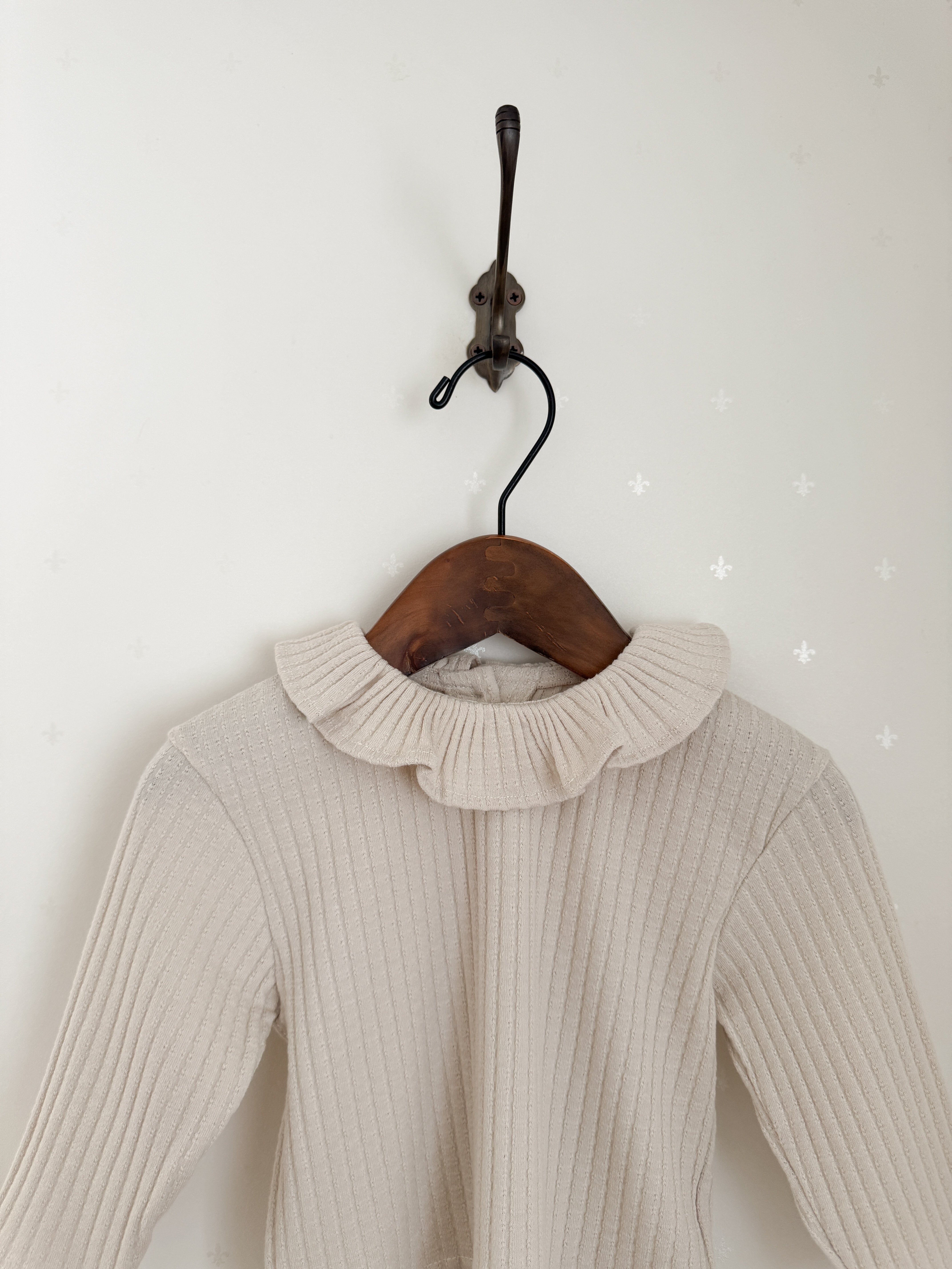 Clara ruffle tops