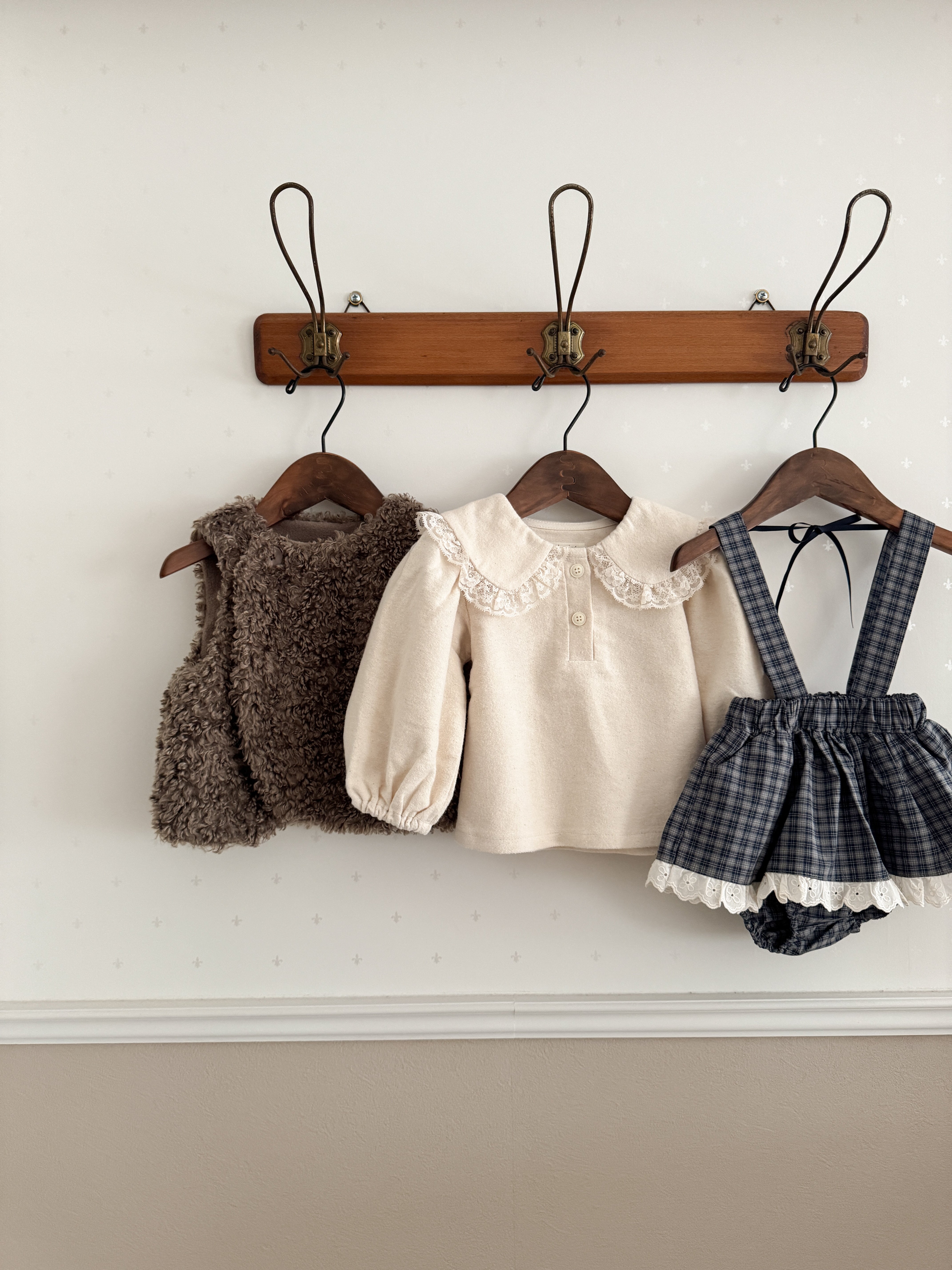 Ciel collar blouse