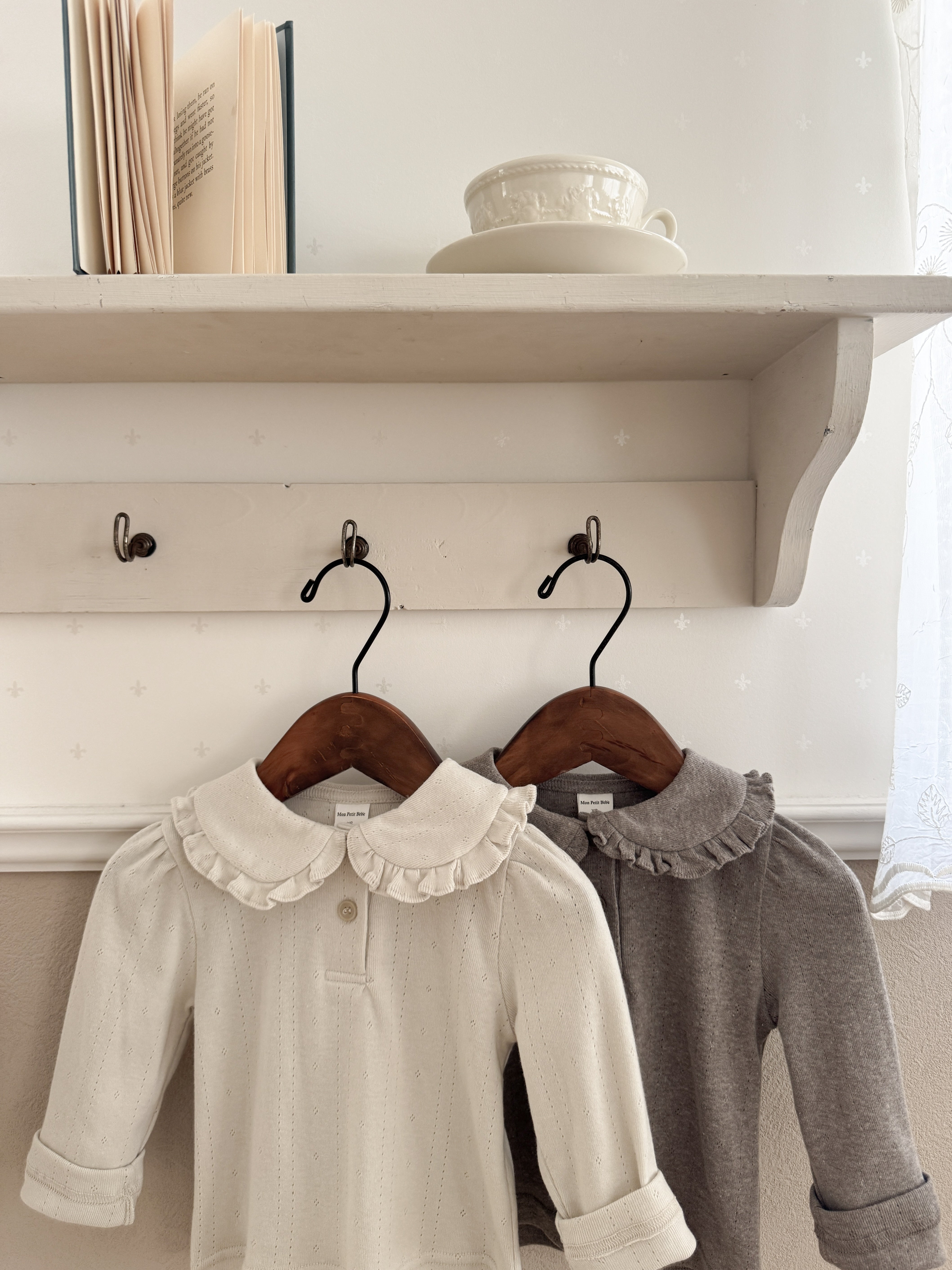 Ann cara frill tops