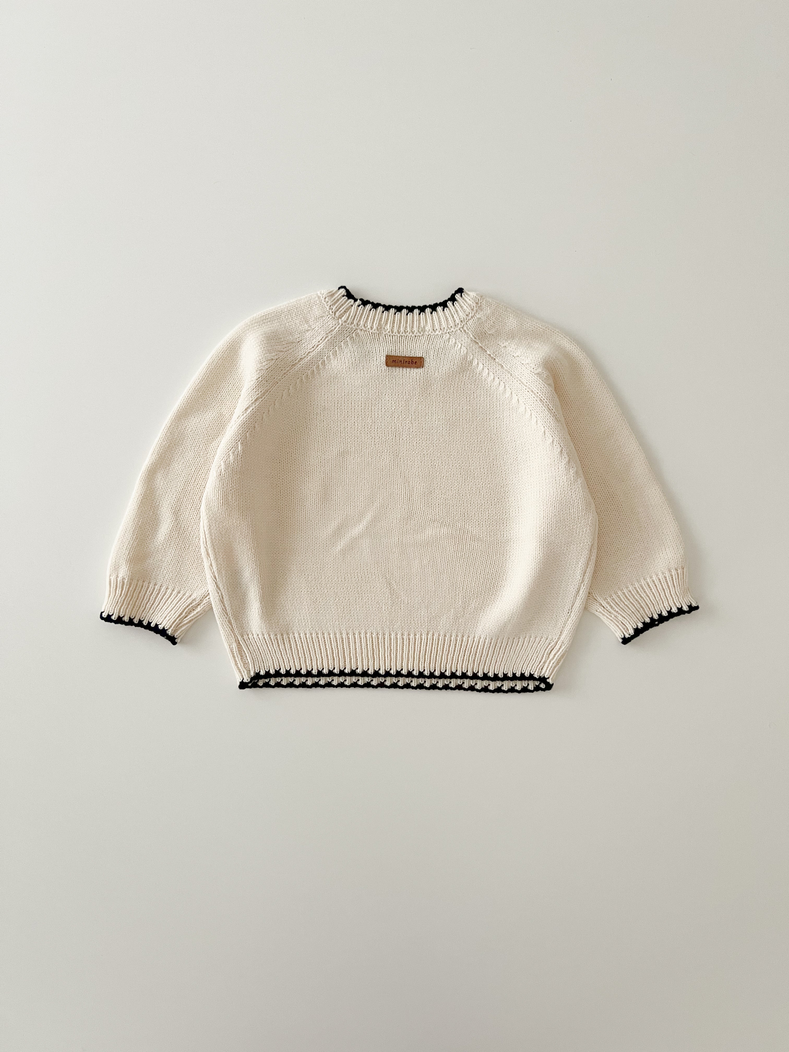 Mellow round knit