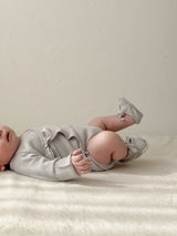 Newborn rompers set