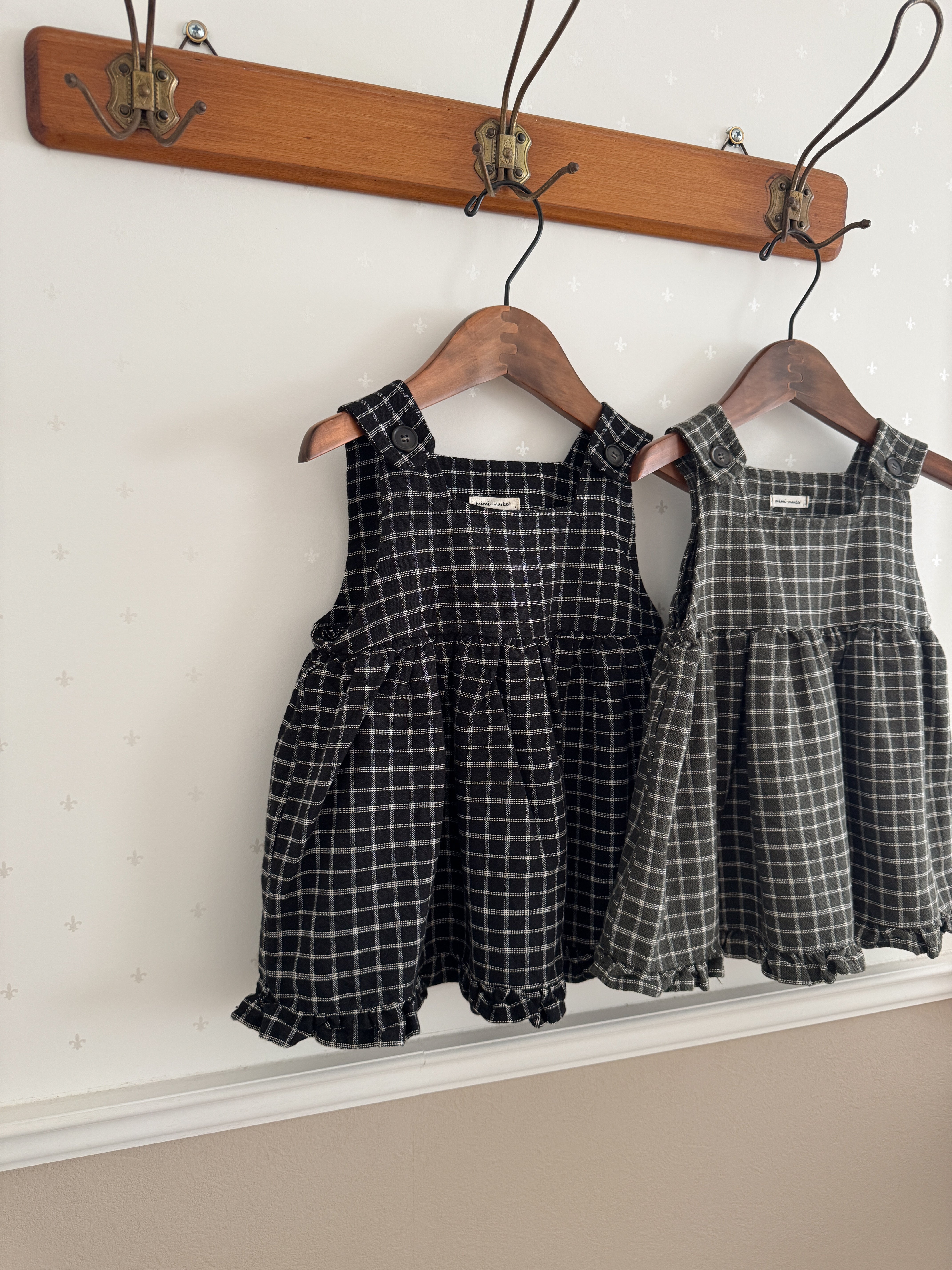 Check frill one-piece