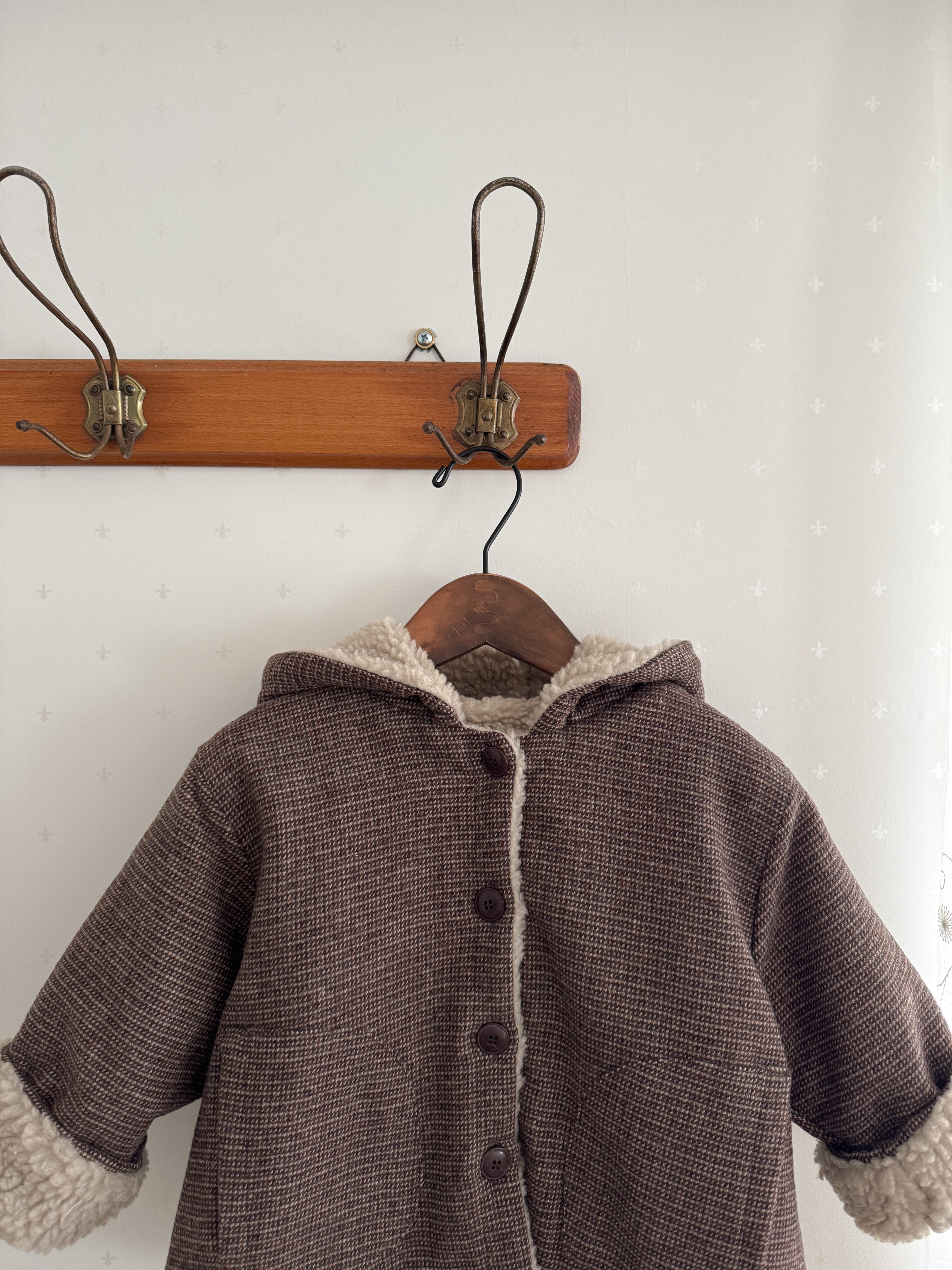 *Noeul.made* Brownie hood jumper