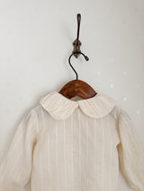 Bloom collar blouse