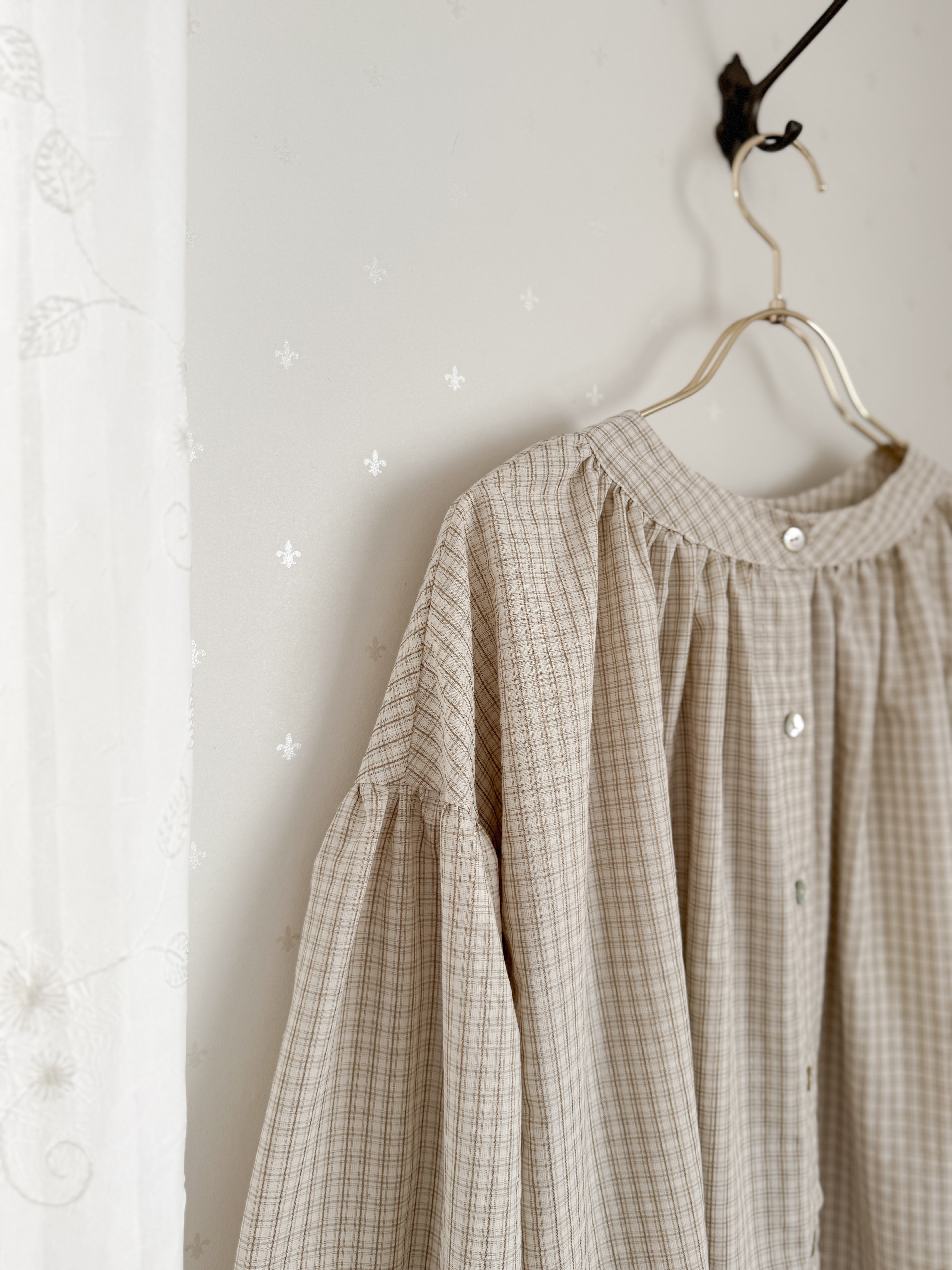 *Noeul.made* Mont Blanc blouse (mom)