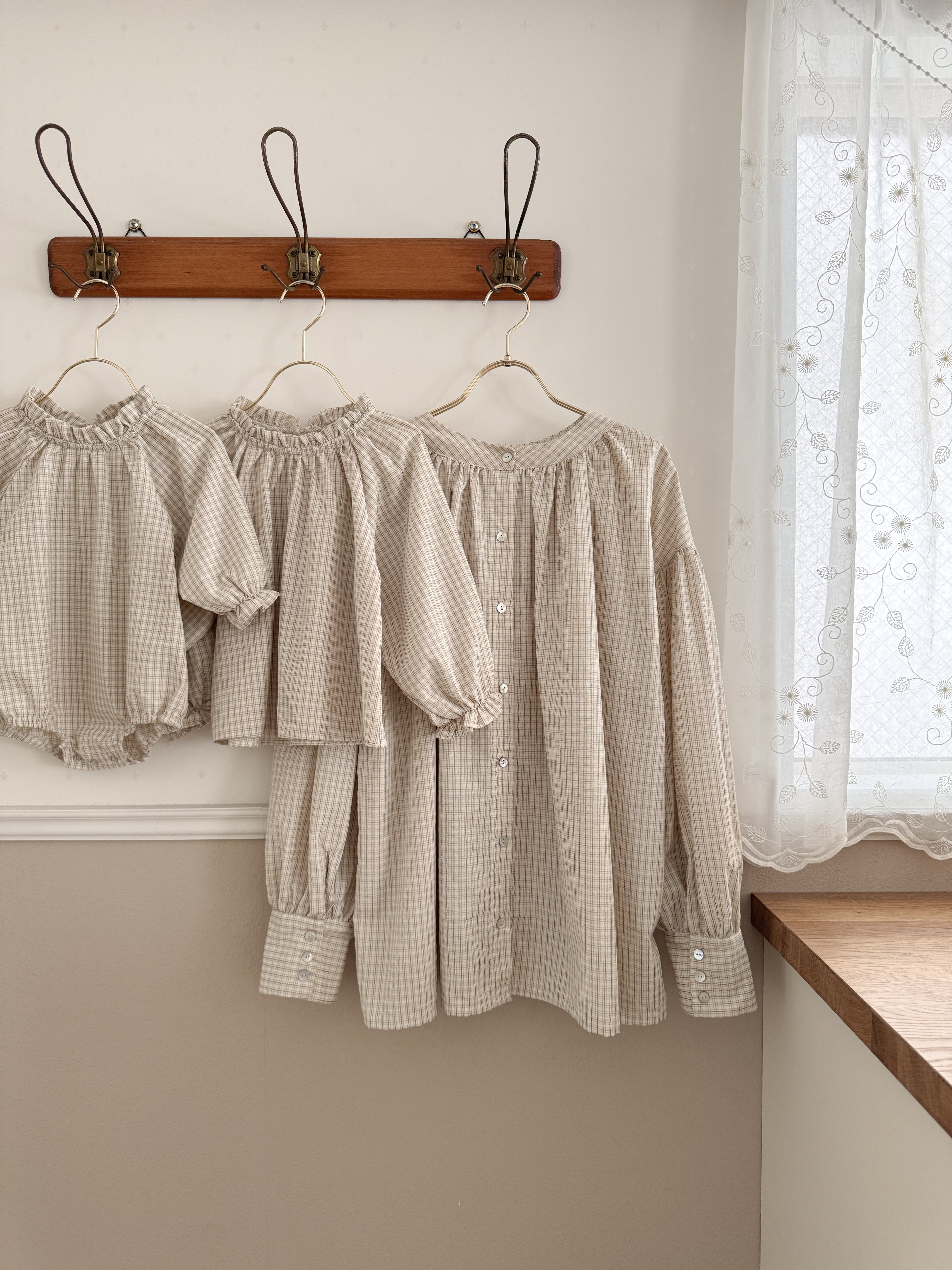 *Noeul.made* Mont Blanc blouse