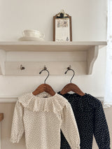 Dia flower frill collar tops