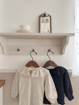 Dia flower frill collar tops