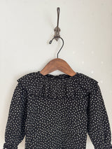 Dia flower frill collar tops