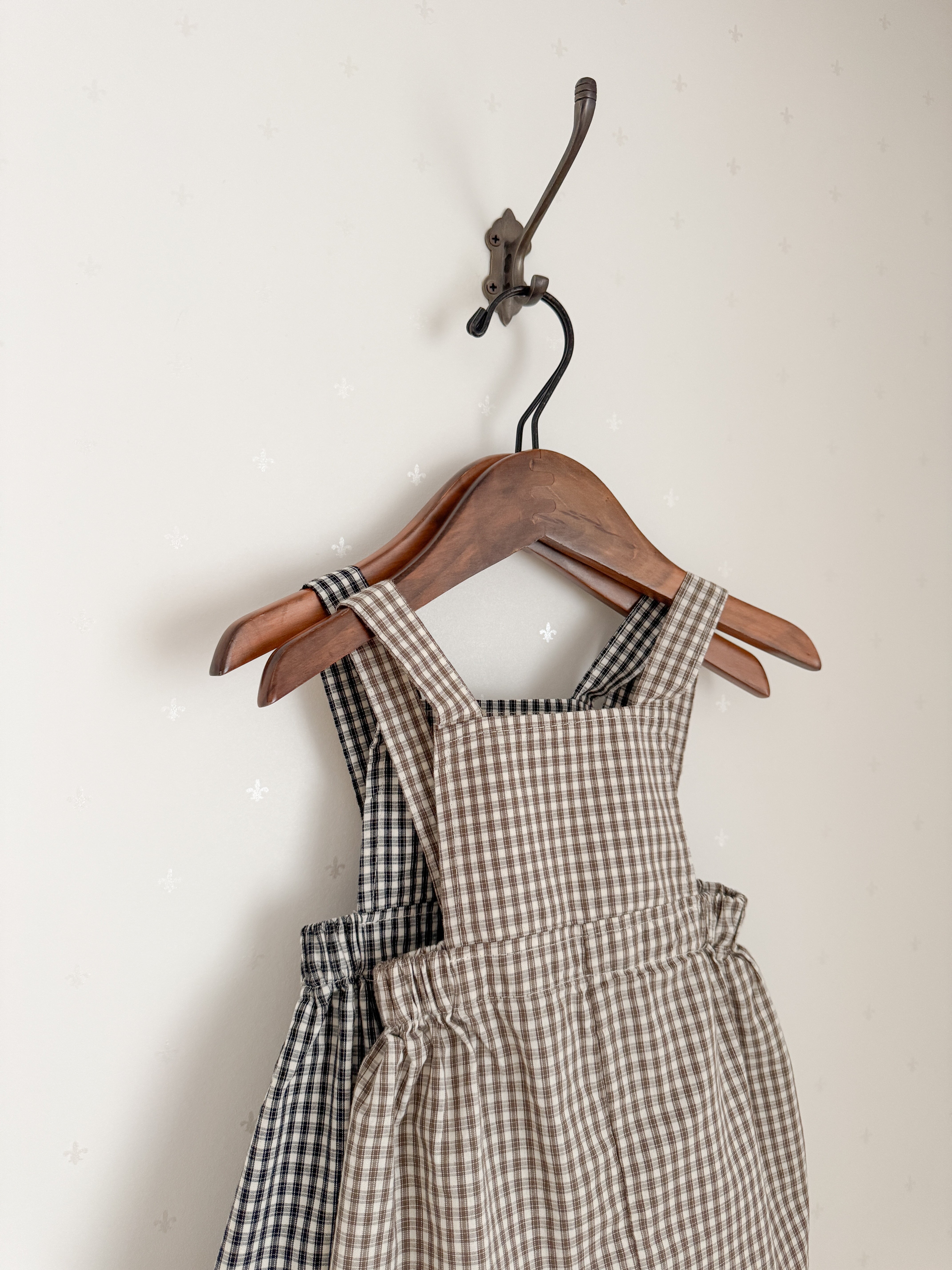 Mini check suspender pants