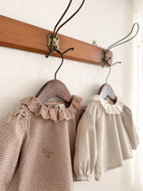 Susu lace check blouse