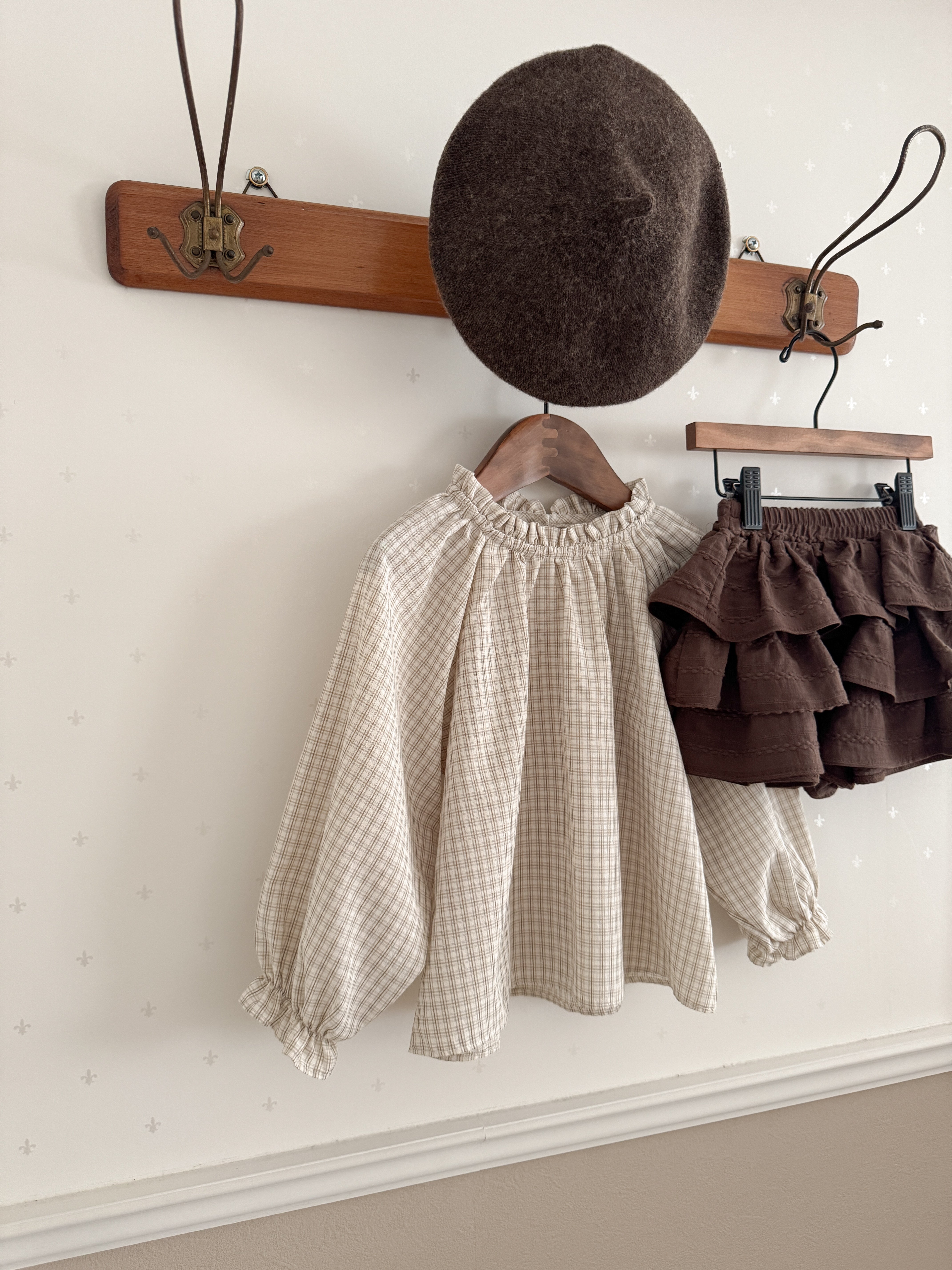 *Noeul.made* Mont Blanc blouse