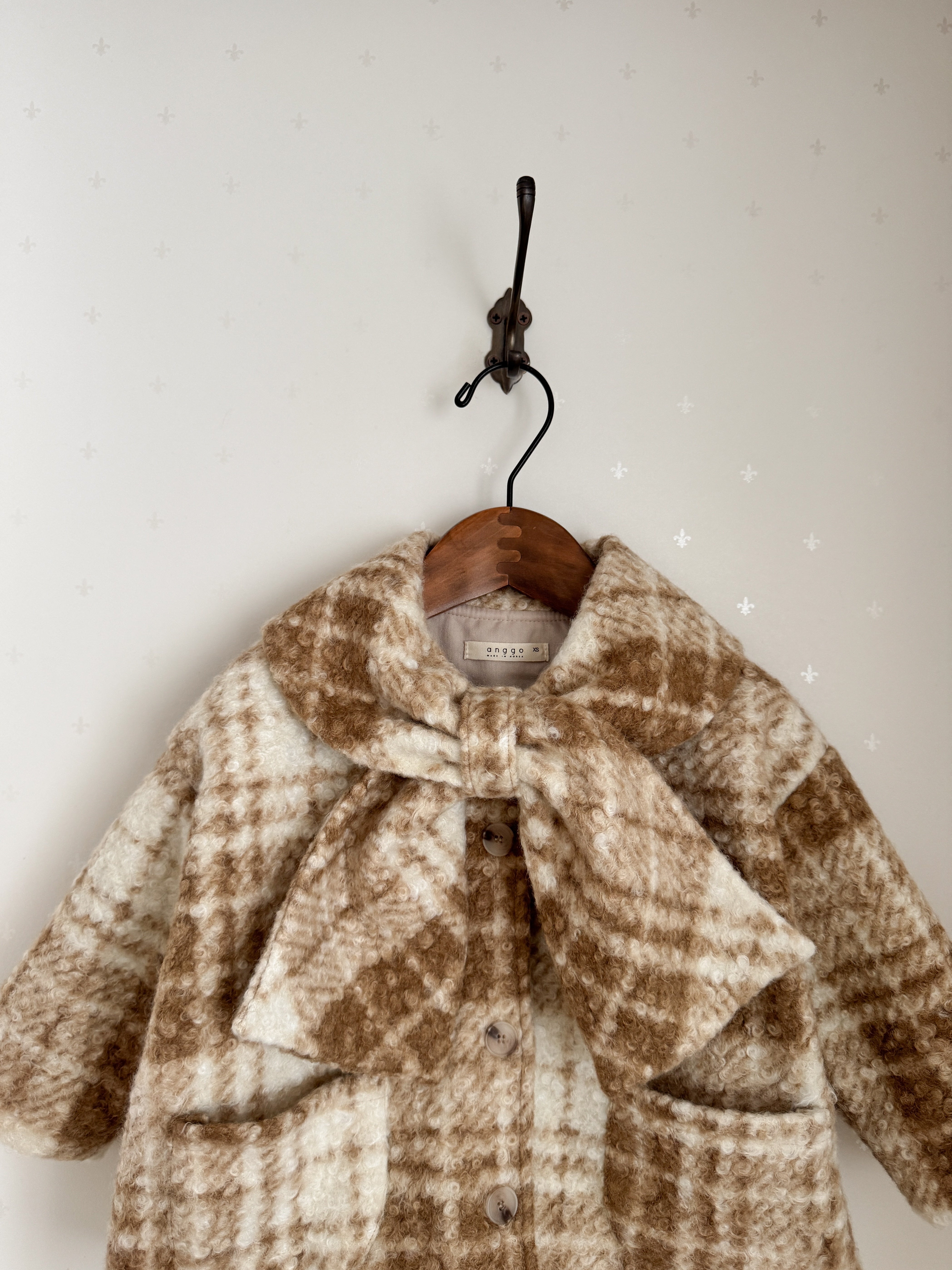 Financier check jacket