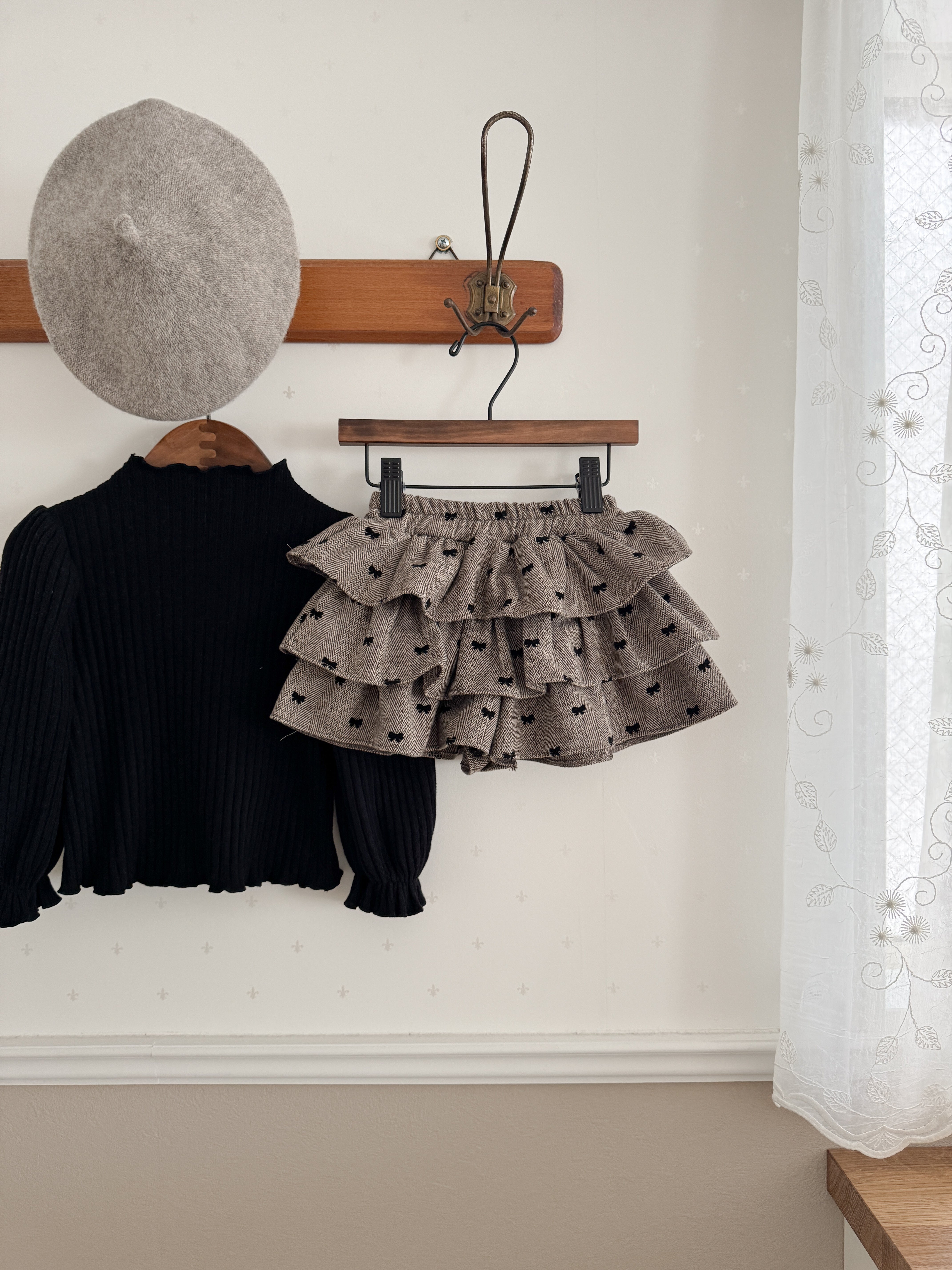 Chloe ribbon cancan pants