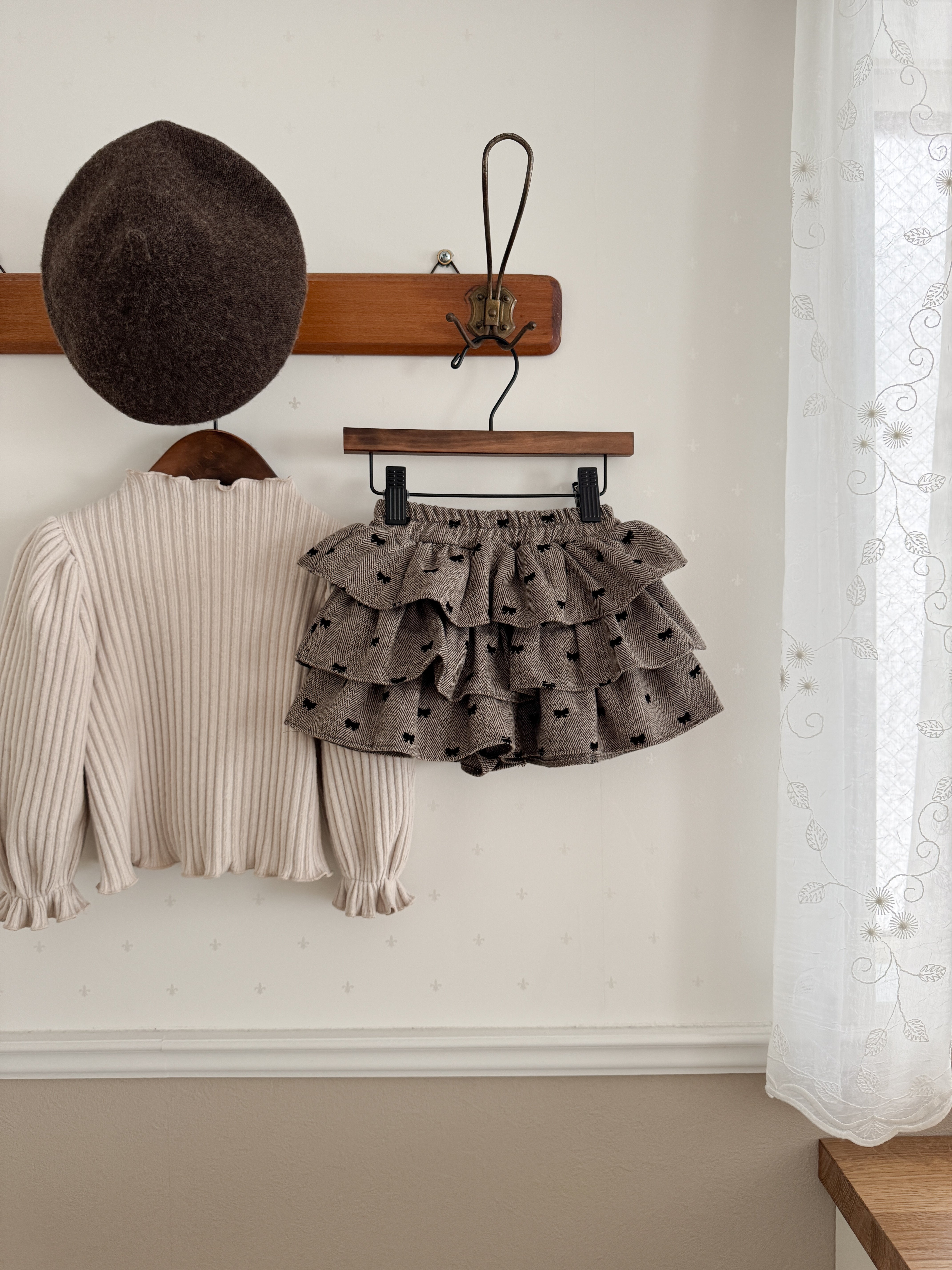 Chloe ribbon cancan pants