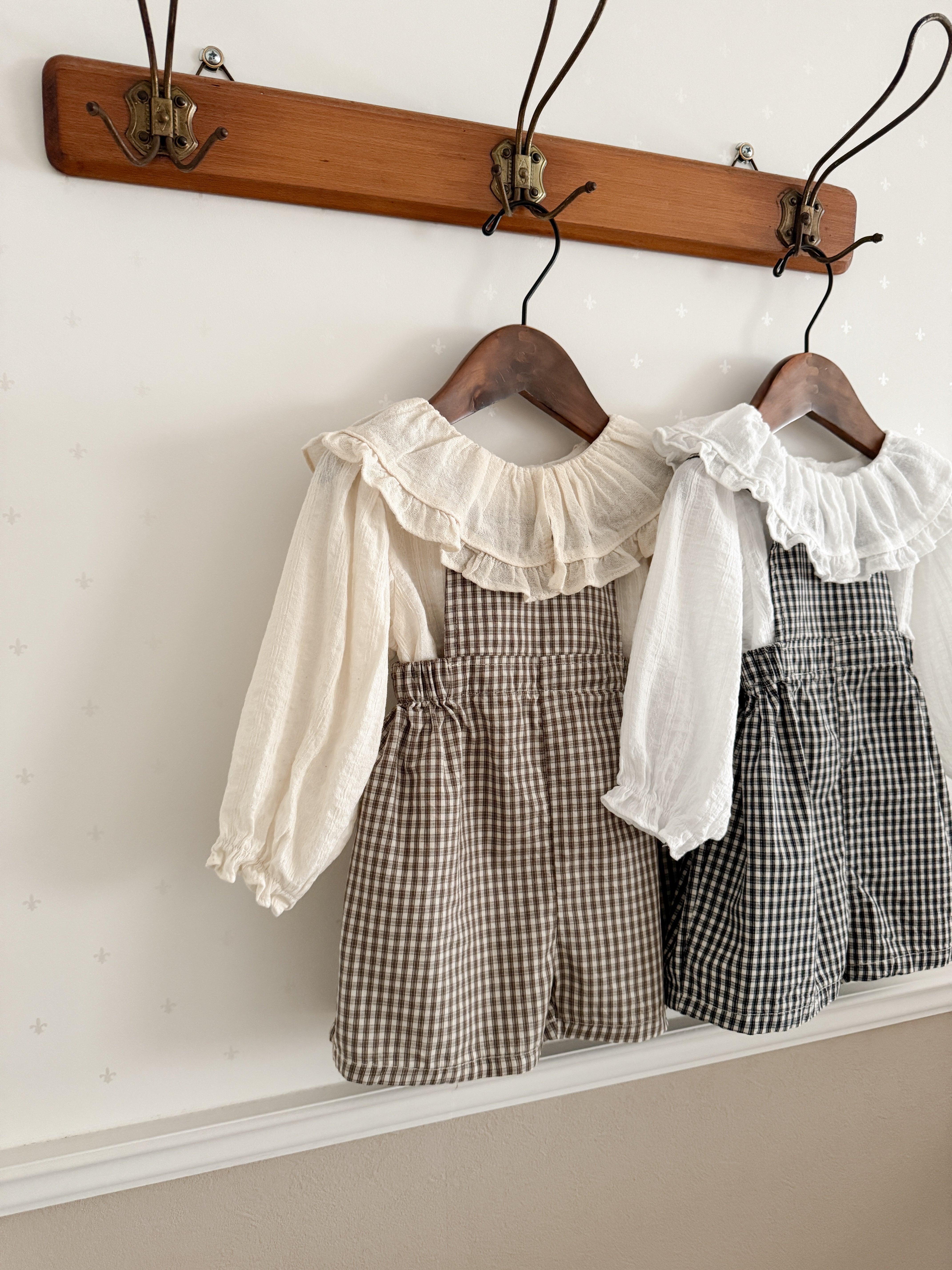 Mini check suspender pants