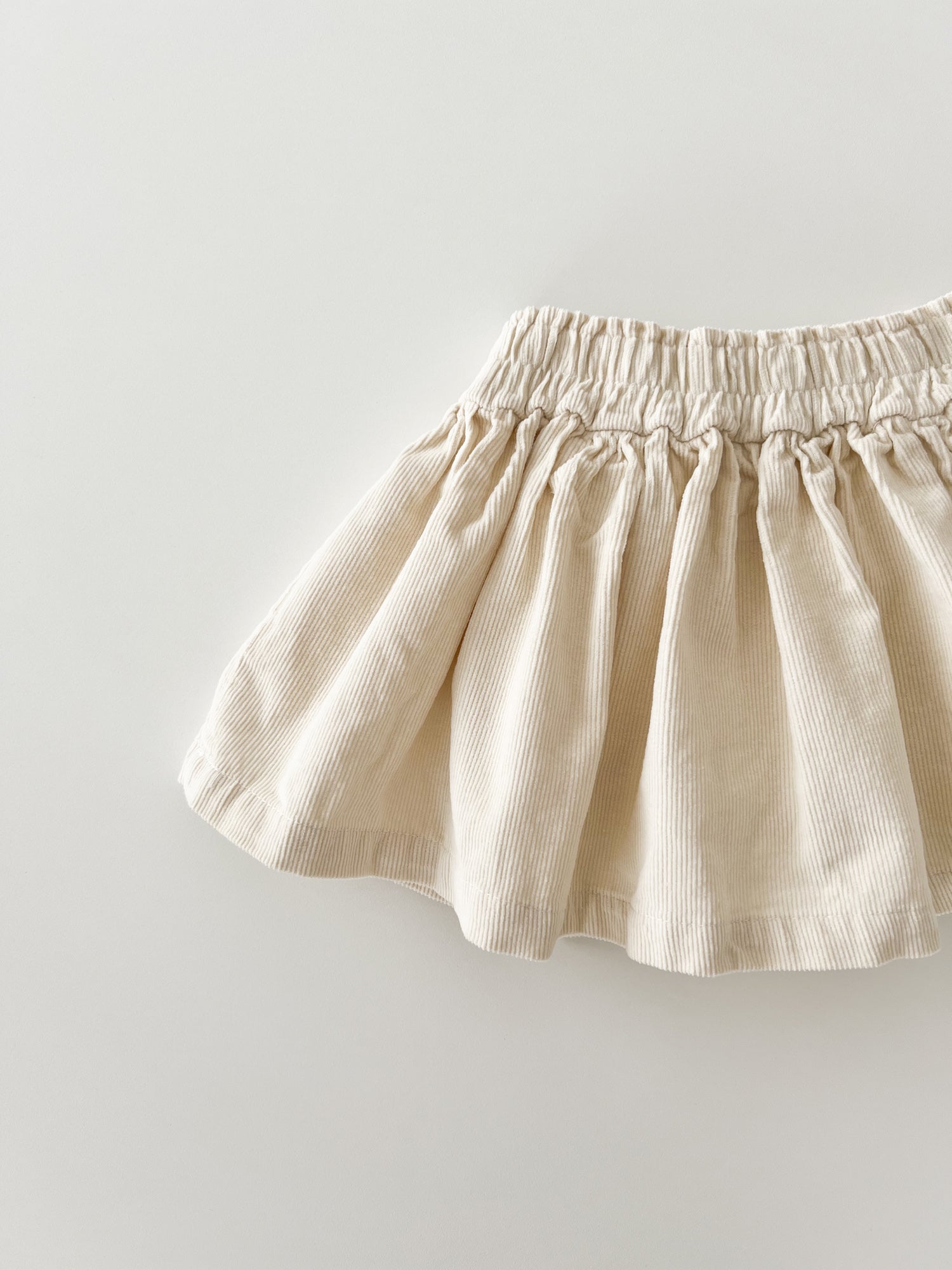 Corduroy frill skirt