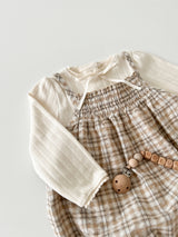 Eyelet ribbon tee