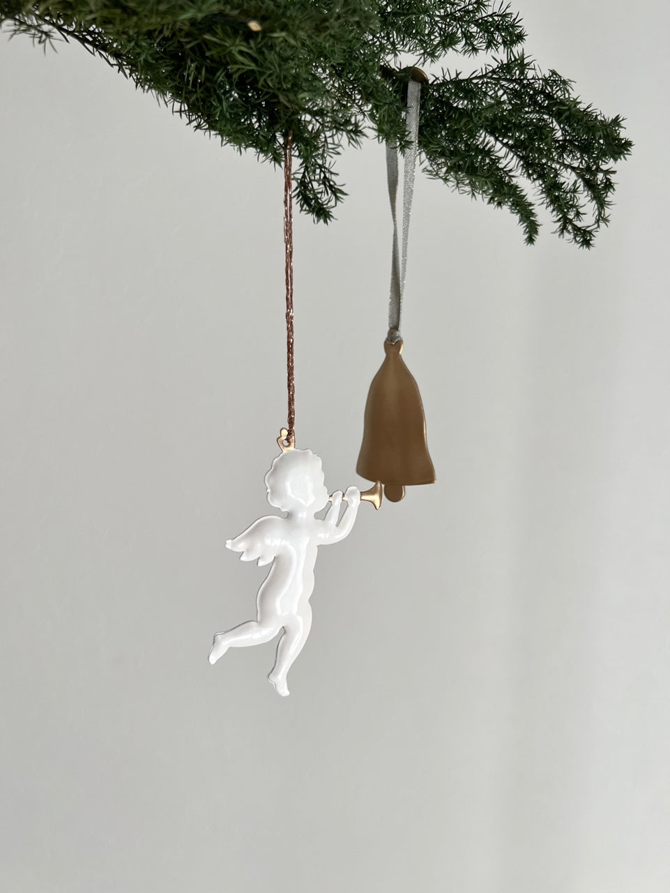 Christmas Ornament - bell -