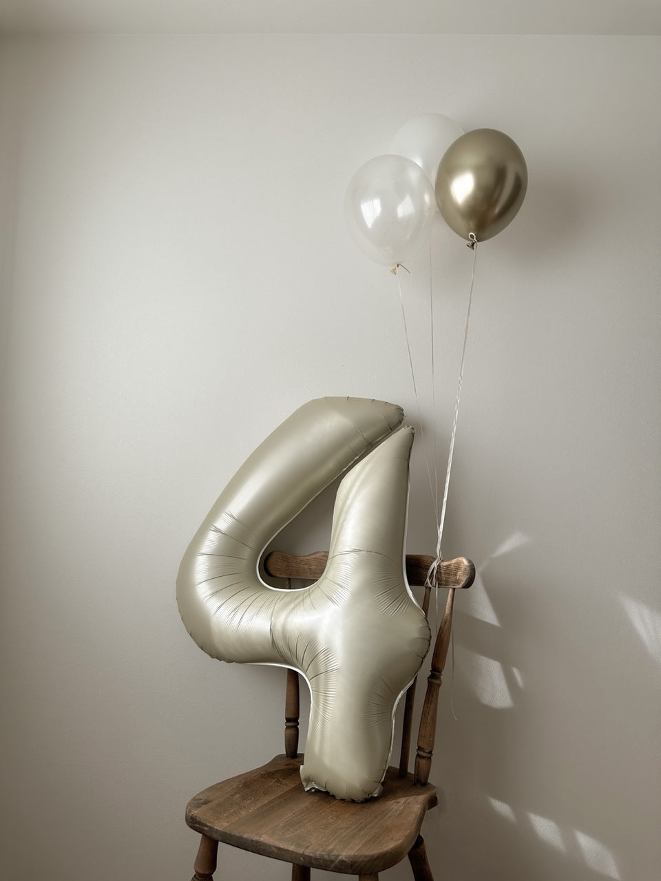 Number balloon (cafe color)
