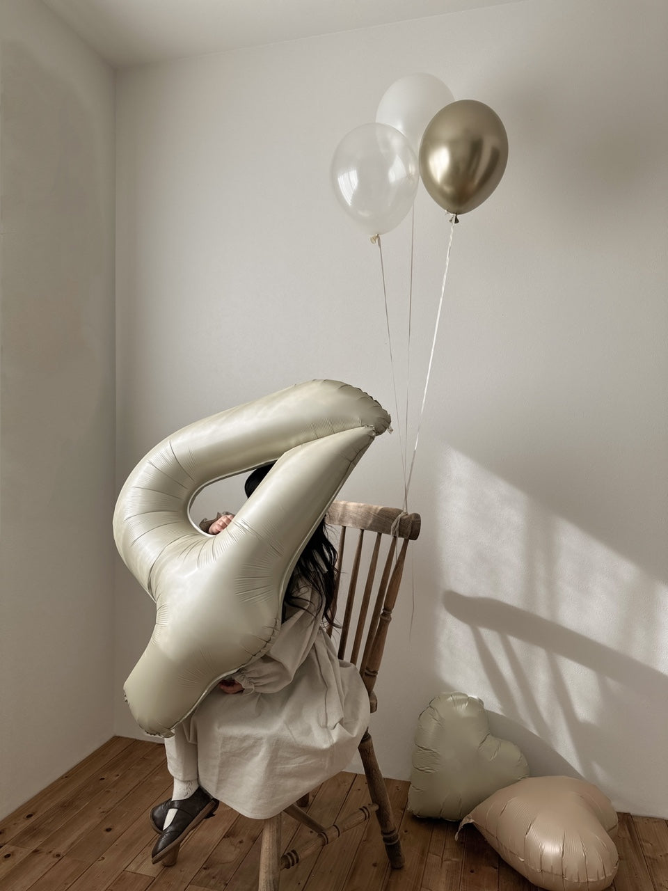Number balloon (cafe color)