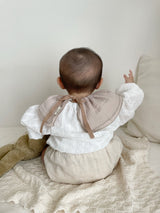 Ruffle bib set