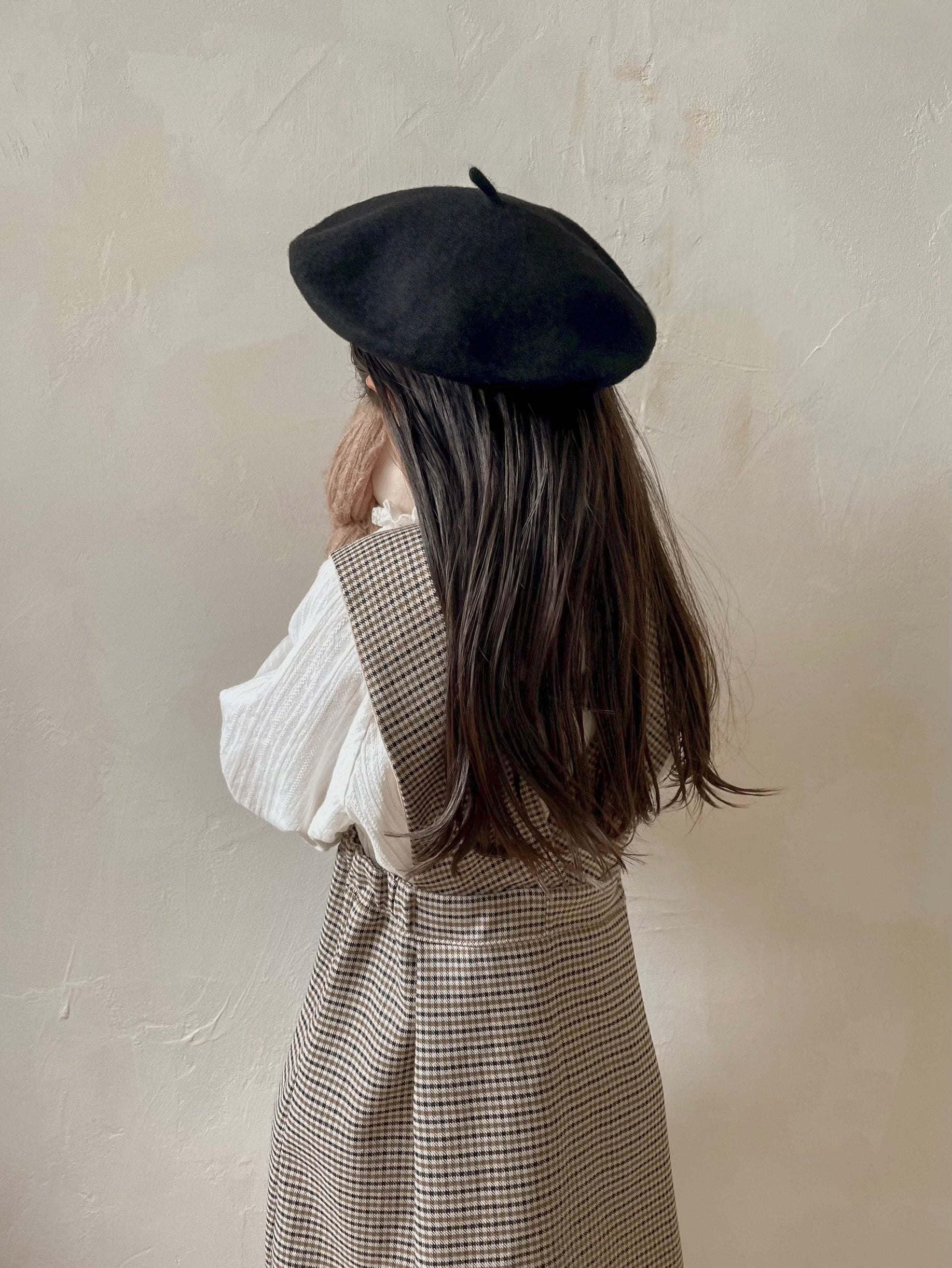 Latte wool beret