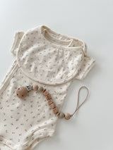 Hellen flower bib