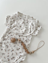 Hellen flower bib