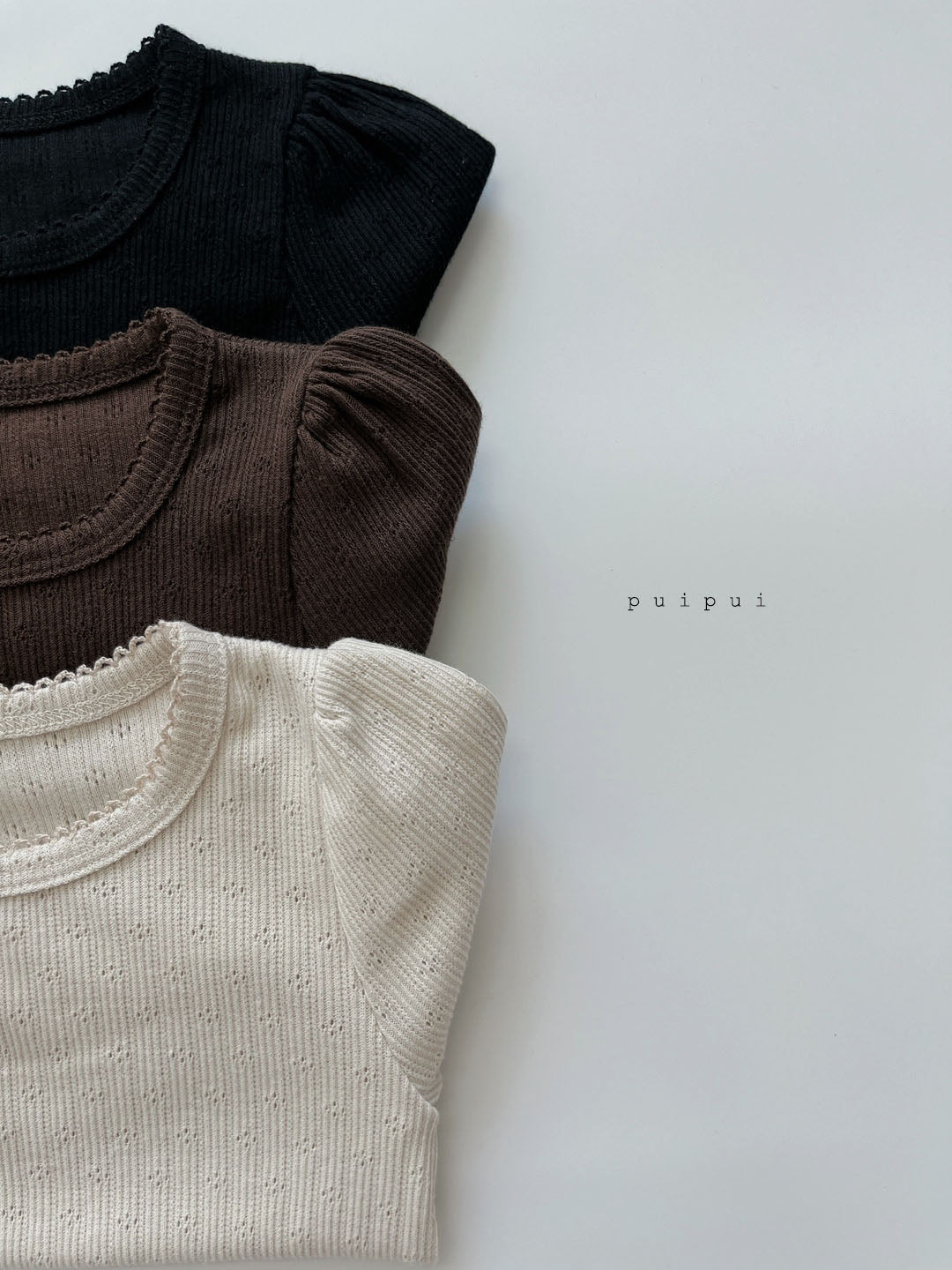 ［puipui］Square tee