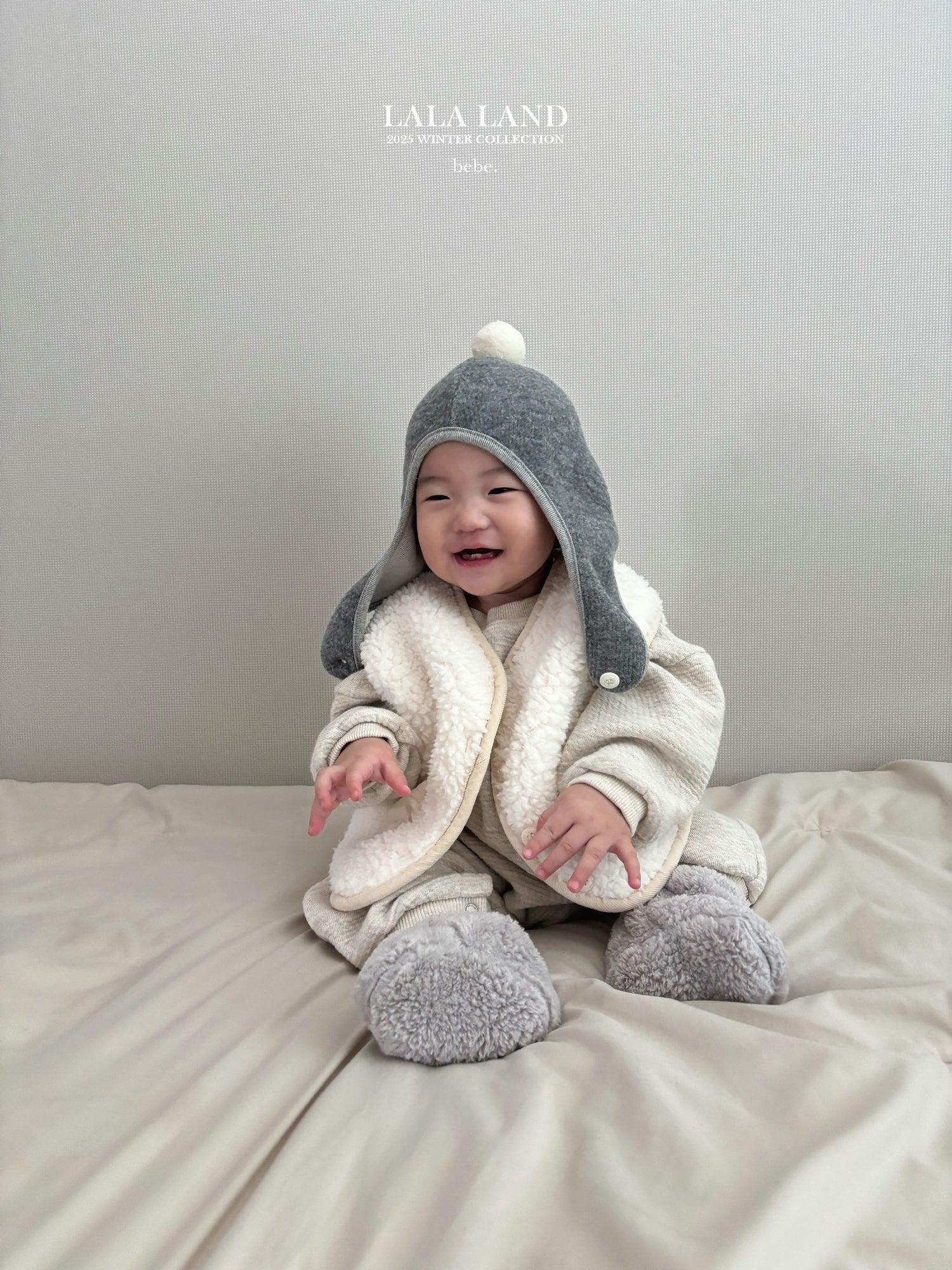 ［Lala land］Pocket boa vest (baby)