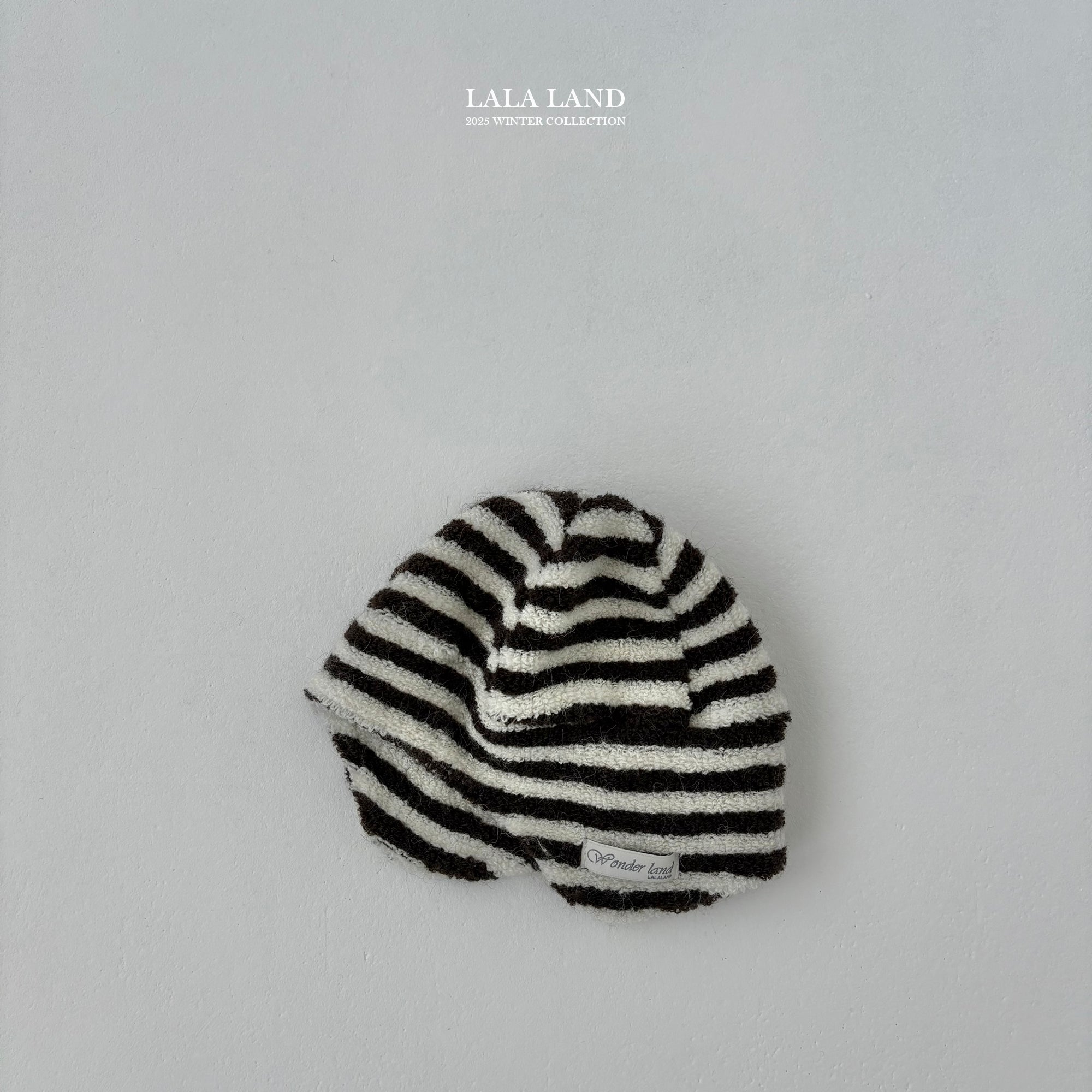 ［Lala land］Stripe ear flap beanie