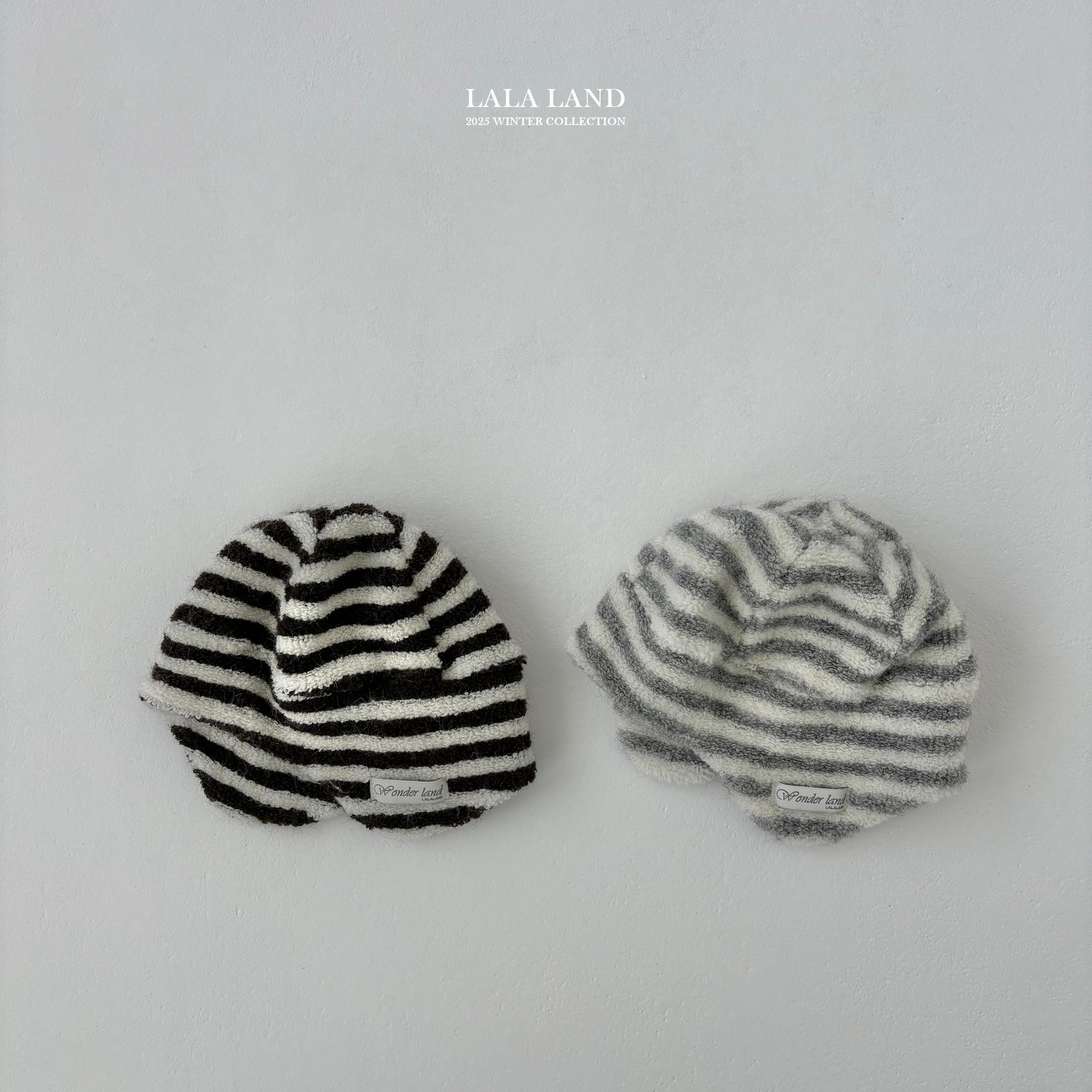 ［Lala land］Stripe ear flap beanie