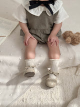 Bisou collar blouse