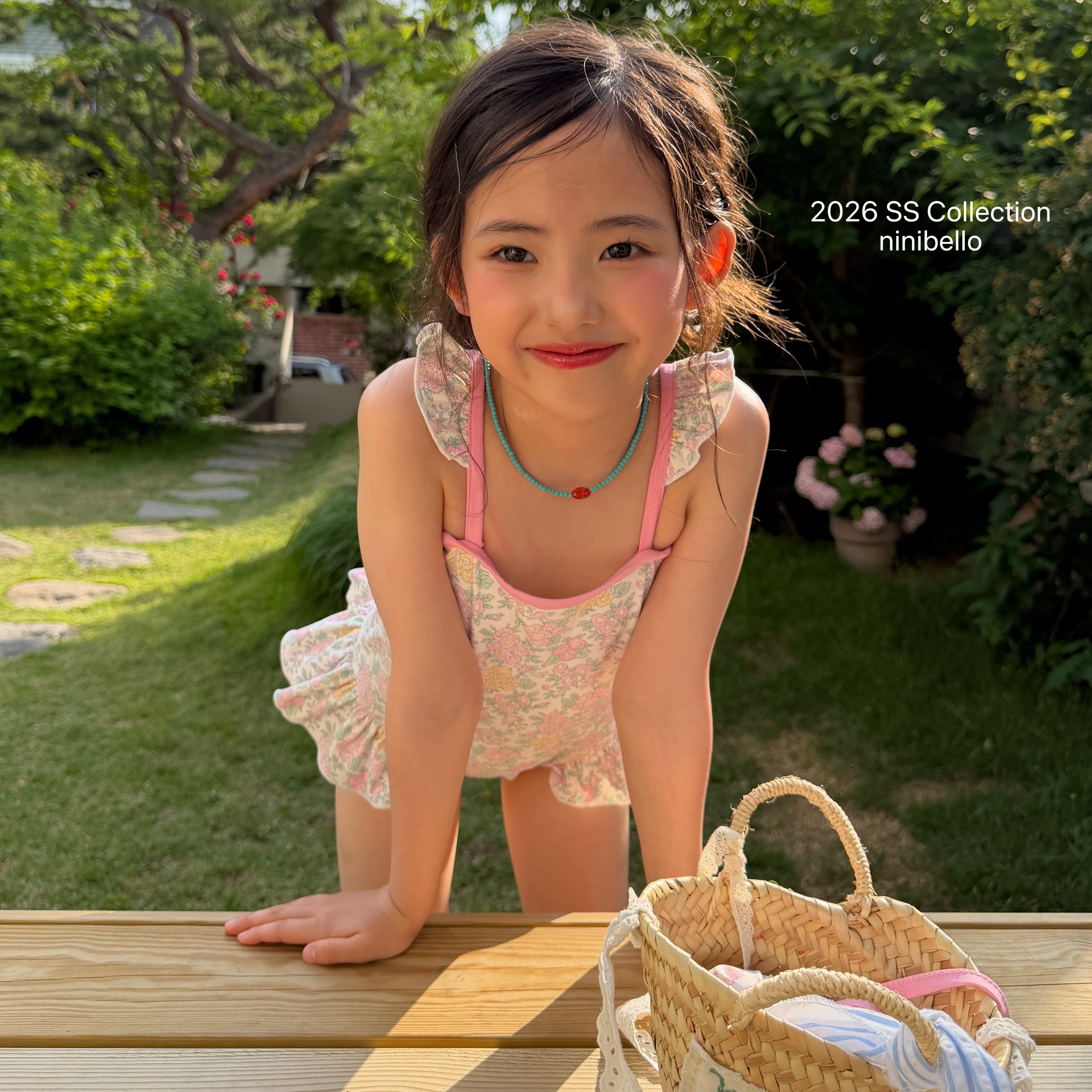 ［ninibello］Rozy berry swim wear set