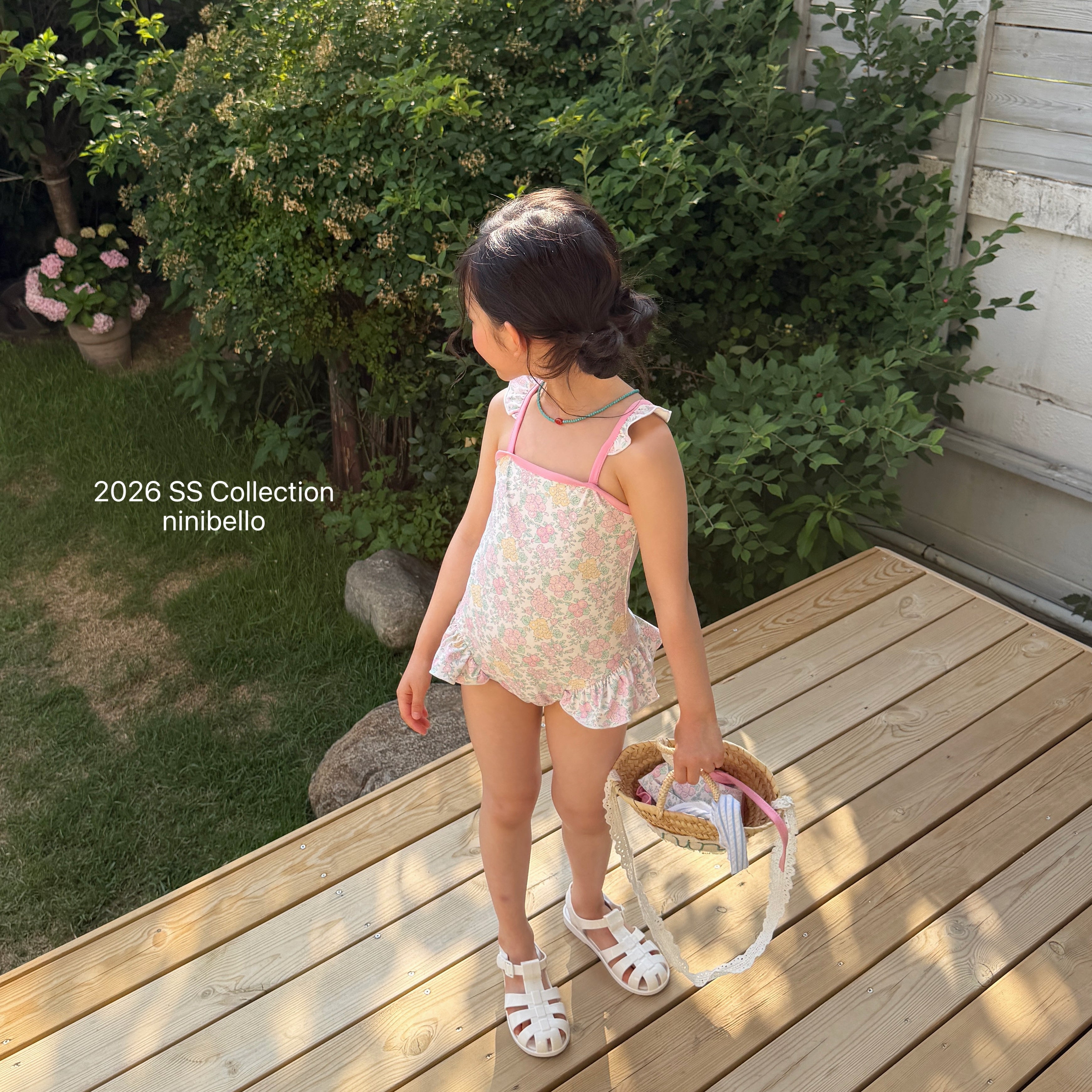 ［ninibello］Rozy berry swim wear set